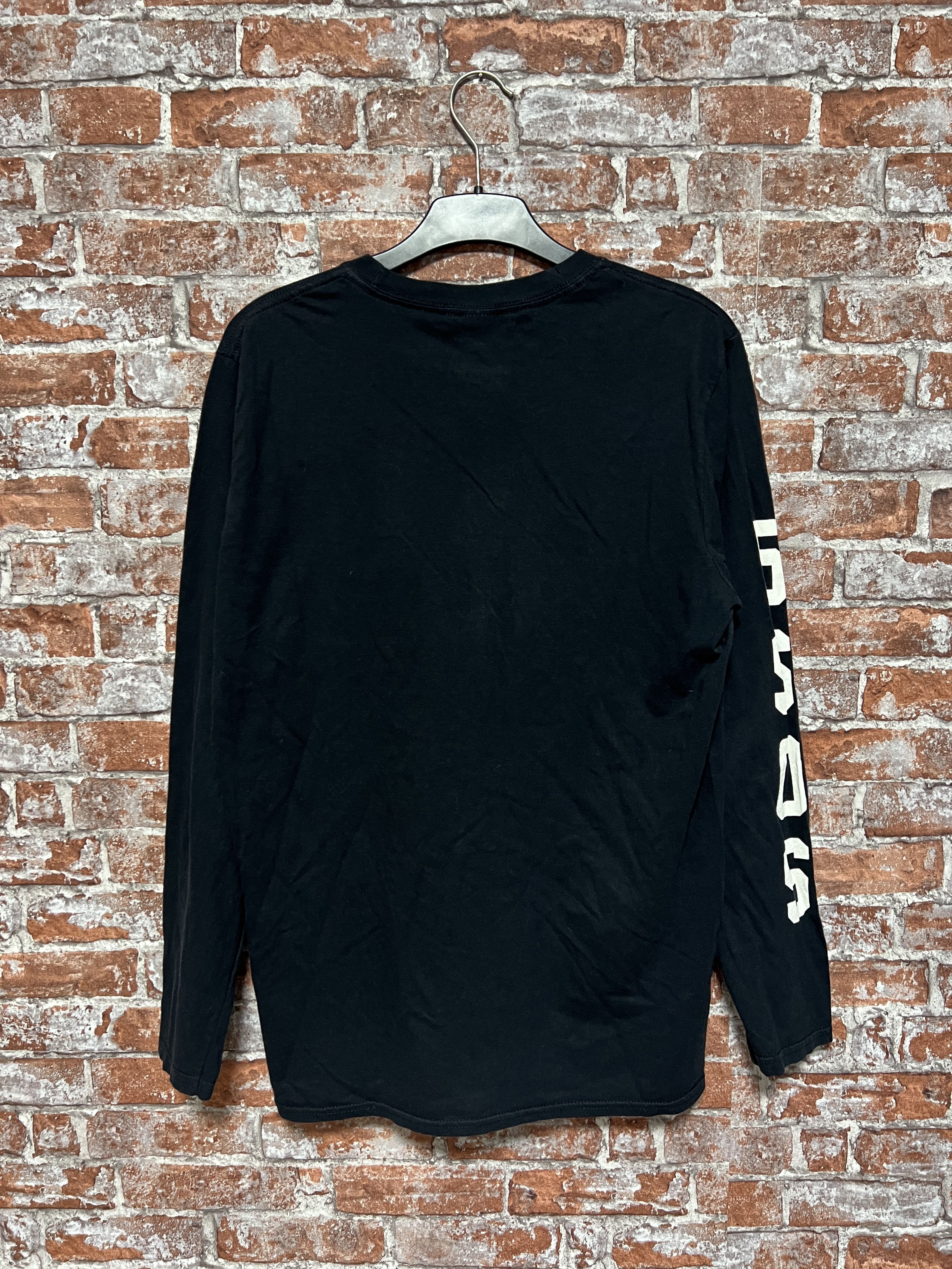 Band Tees Vintage 2000s 5 Seconds of Summer band long sleeve shirt Size US M / EU 48-50 / 2 - 8 Thumbnail