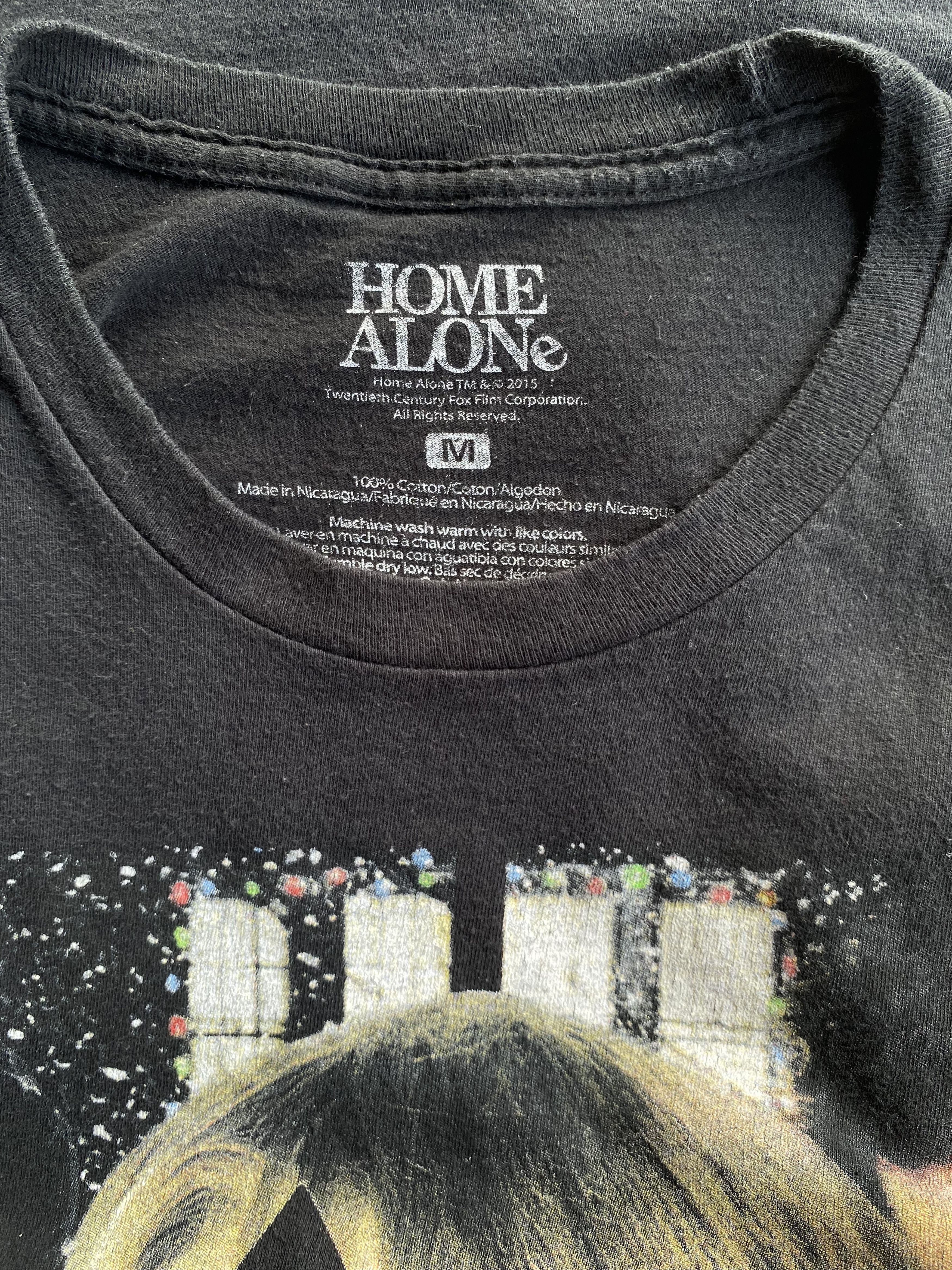 Vintage HOME ALONE family comedy film say goodnight Kevin tee shirt Size US M / EU 48-50 / 2 - 3 Thumbnail