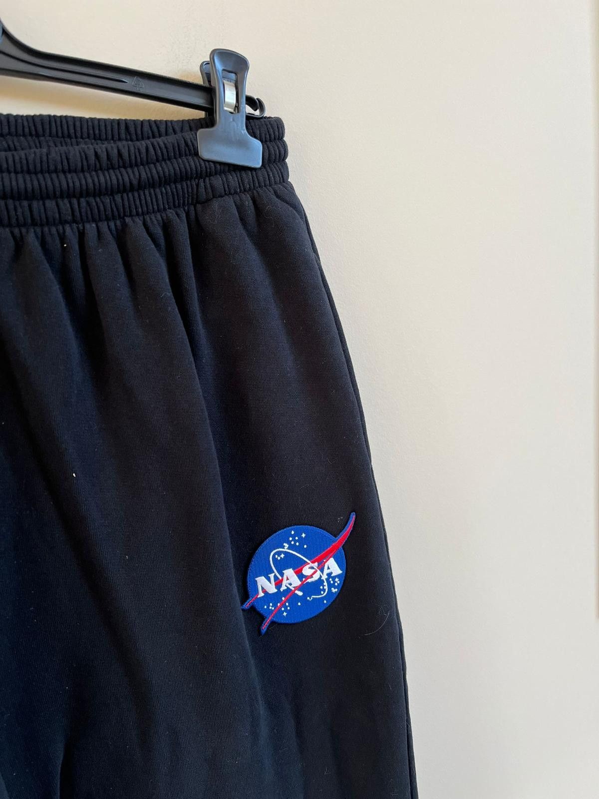 Balenciaga Nasa Logo Sweat Pants in Black Size US 30 / EU 46 - 7 Thumbnail