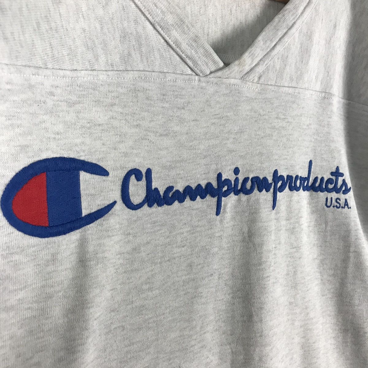 Champion Vintage Champion V-Neck T-Shirt Size US L / EU 52-54 / 3 - 5 Thumbnail