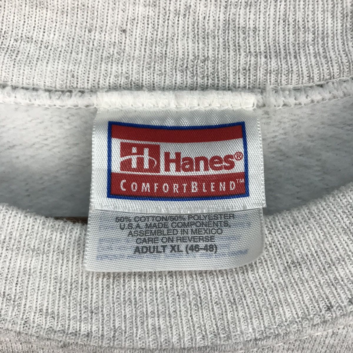 Vintage Vintage Yerington Nevada Sweatshirt Size US XL / EU 56 / 4 - 5 Thumbnail