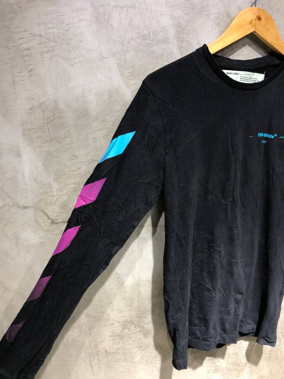 Off-White Off-White Gradient Arrows Long sleeves shirt Size US S / EU 44-46 / 1 - 7 Thumbnail