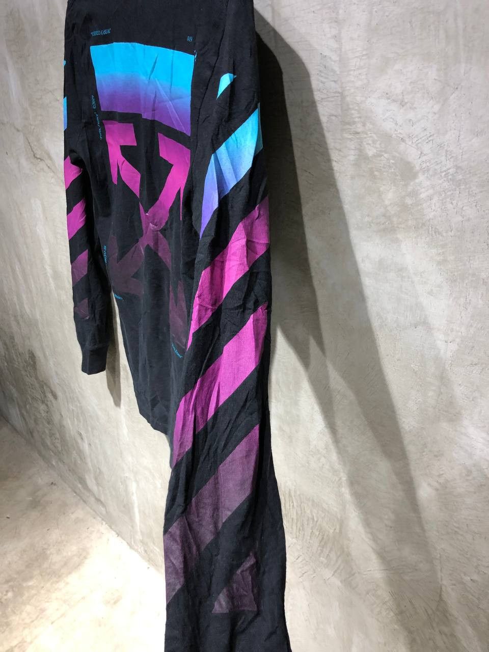 Off-White Off-White Gradient Arrows Long sleeves shirt Size US S / EU 44-46 / 1 - 8 Thumbnail