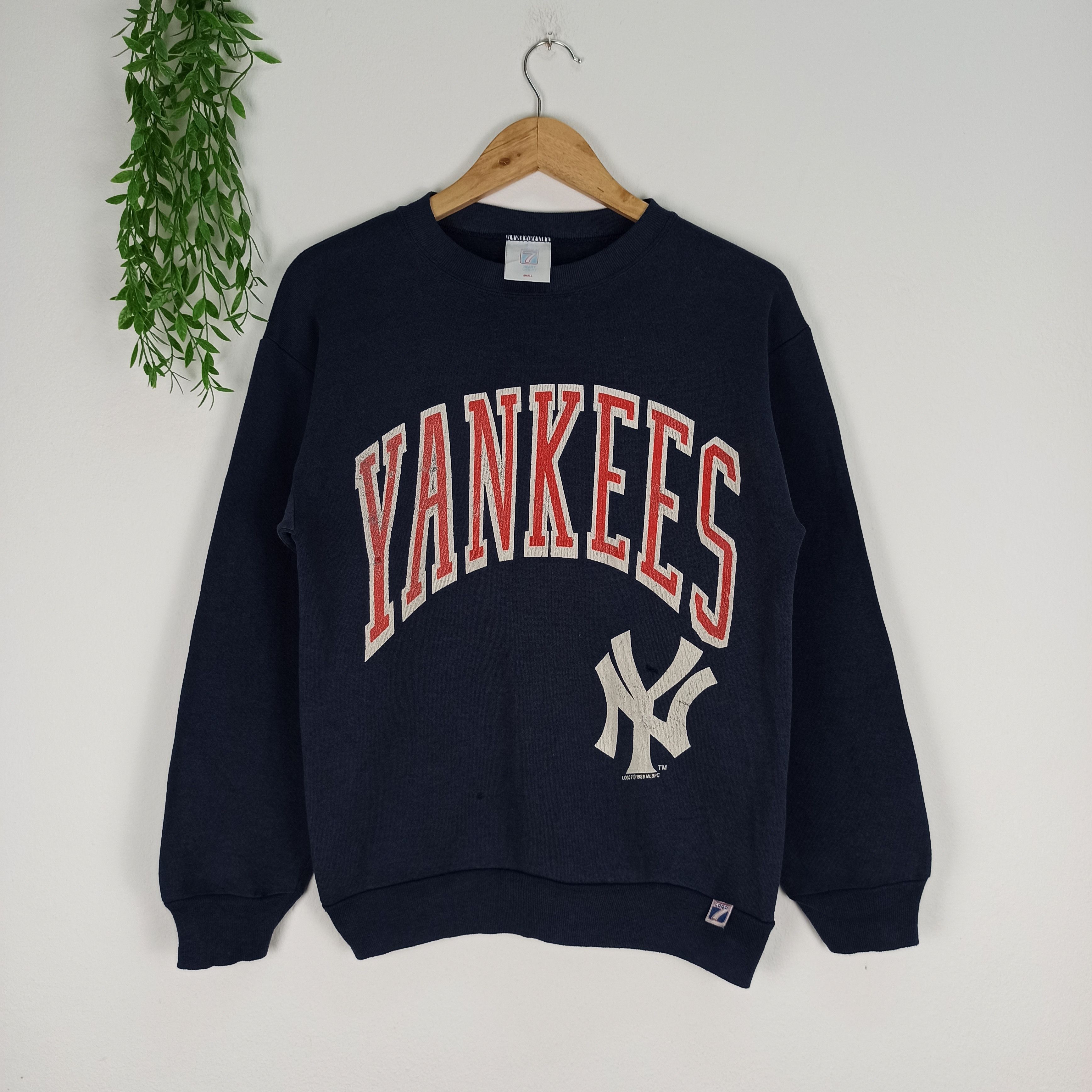 Logo 7 Very Rare 🔥 New York Yankees Logo 7 ©1988 Sweatshirt Size US S / EU 44-46 / 1 - 1 Thumbnail