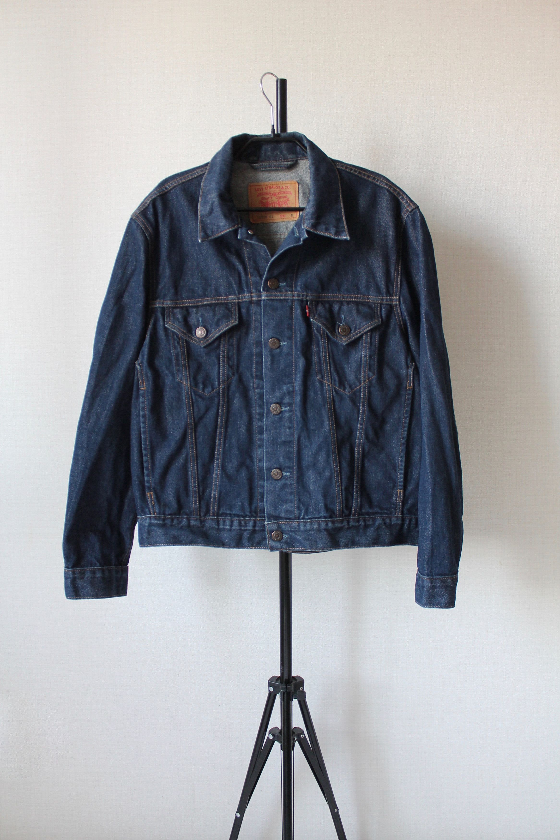 Levi's × Vintage Levi's Vintage Denim Jacket Size M Indigo trucker Size US M / EU 48-50 / 2 - 1 Thumbnail