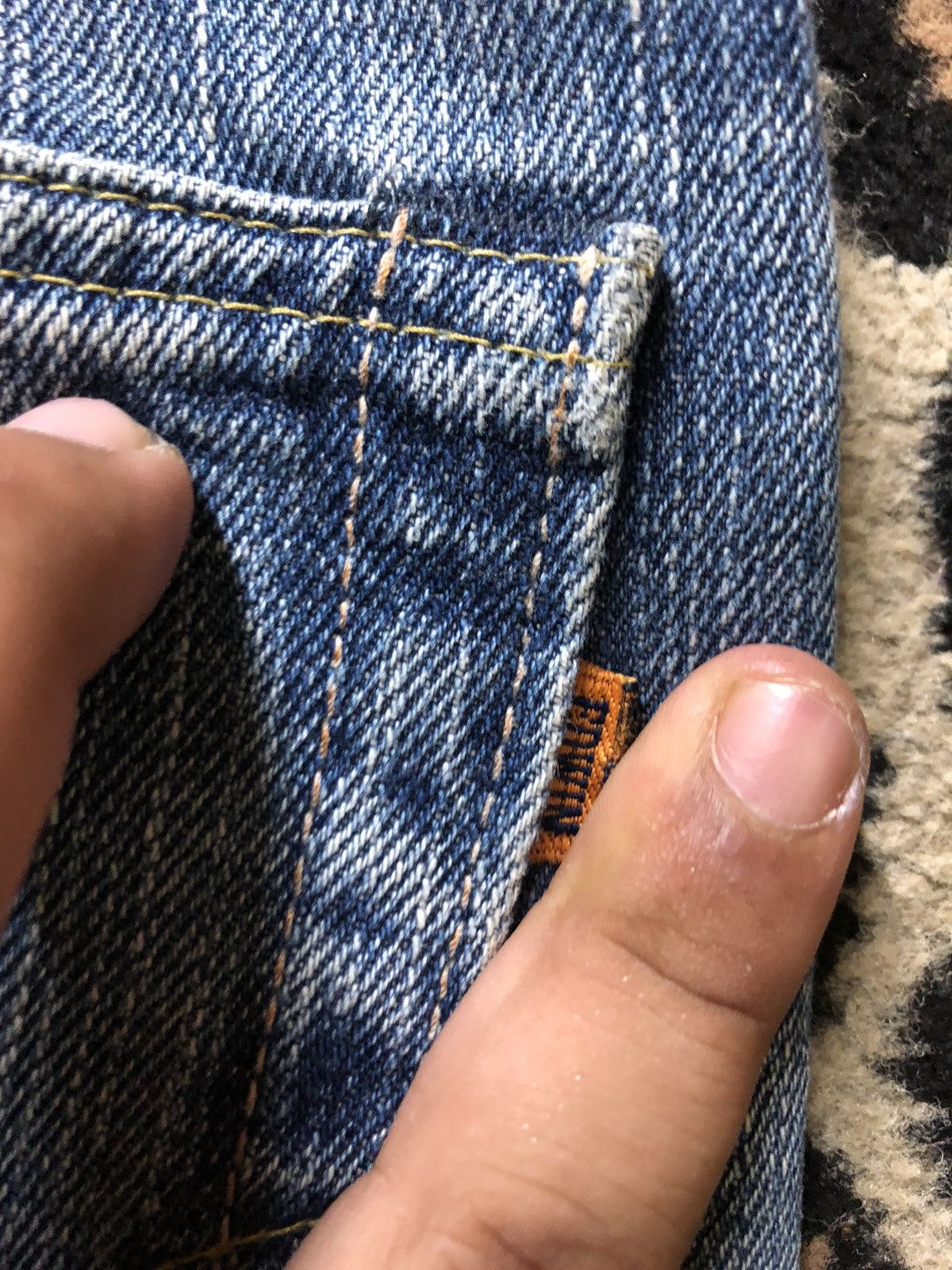 Edwin × Vintage VINTAGE SELVEDGE EDWIN 505x BLUE WASH DISTRESSED DENIM Size US 33 - 12 Thumbnail