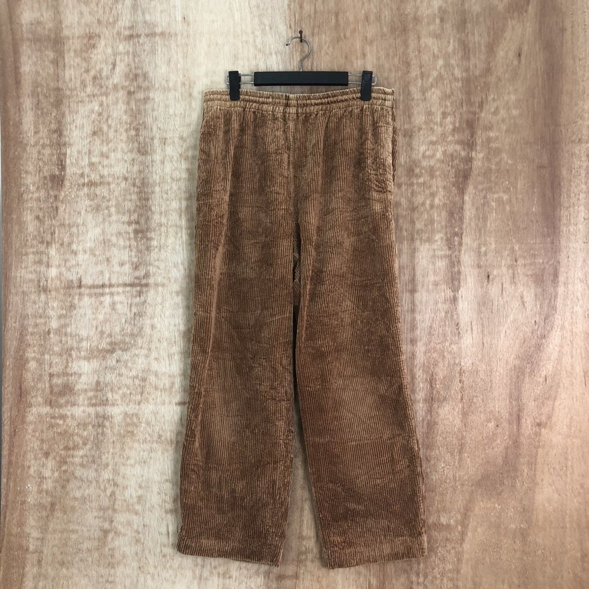 Japanese Brand Japanese Brand Brown Corduroy Casual pants #6195 Size US 28 / EU 44 - 1 Thumbnail