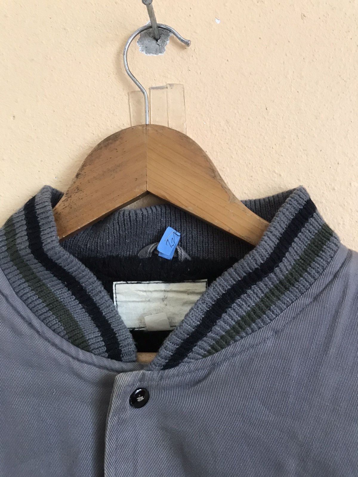 Designer DASHING CRUSH LIKE VARSITY JACKET NICE DESIGN Size US L / EU 52-54 / 3 - 7 Thumbnail