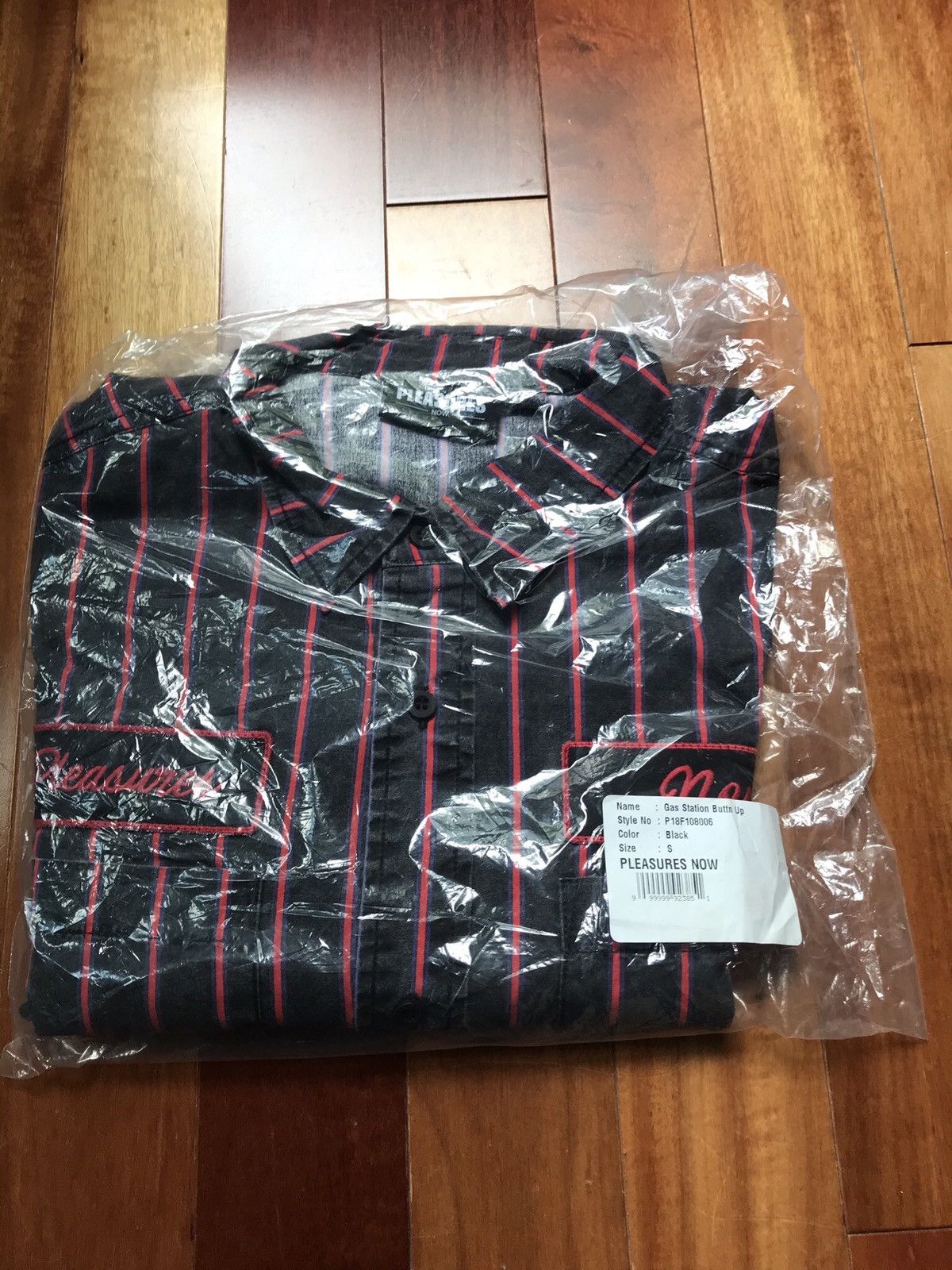 Pleasures Pleasure Gas Station Button Up Size US S / EU 44-46 / 1 - 6 Thumbnail