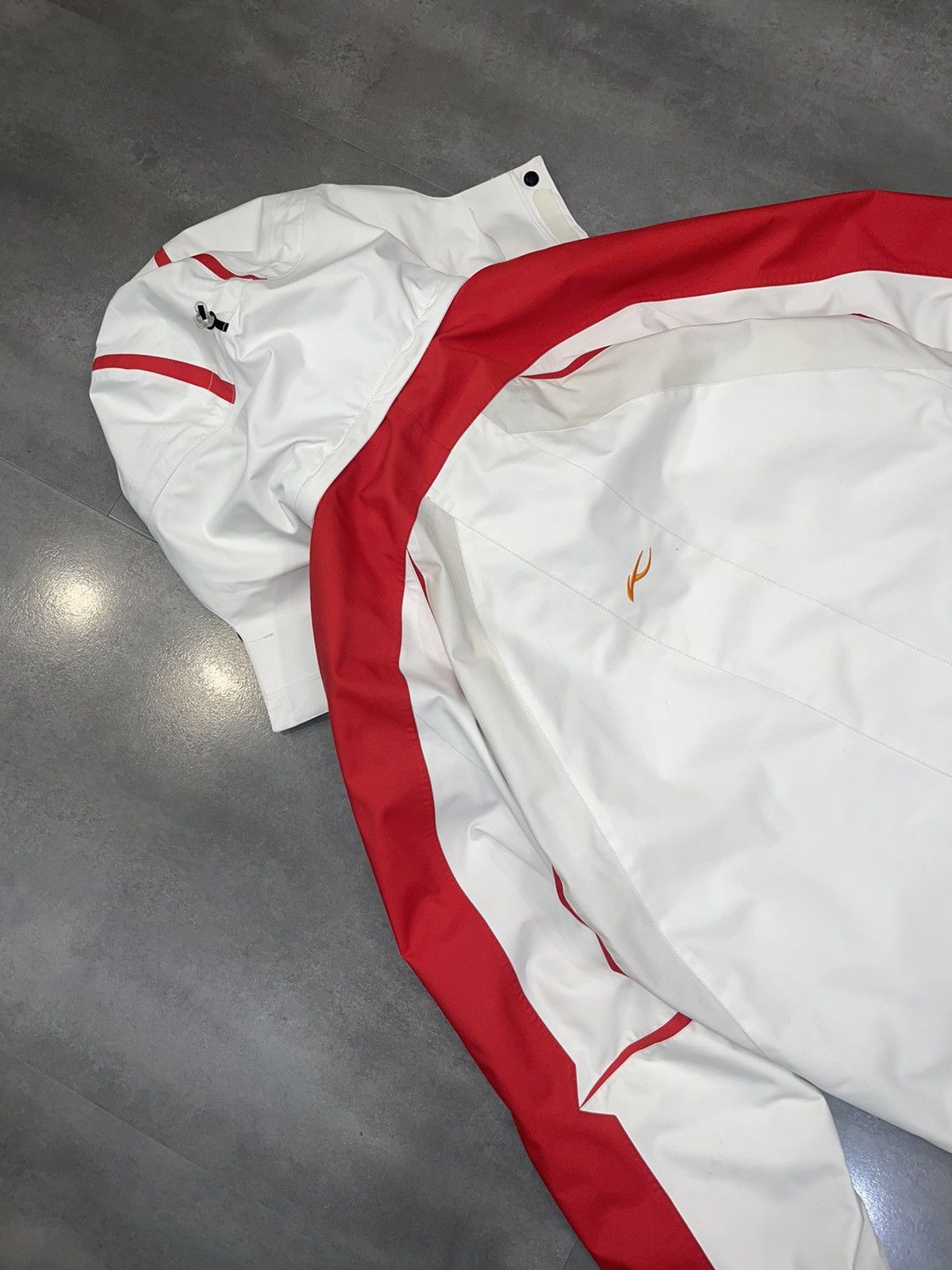 KJUS Kjus Systems Storm Hood Technical Two Tone Ski Parka Size US L / EU 52-54 / 3 - 15 Thumbnail