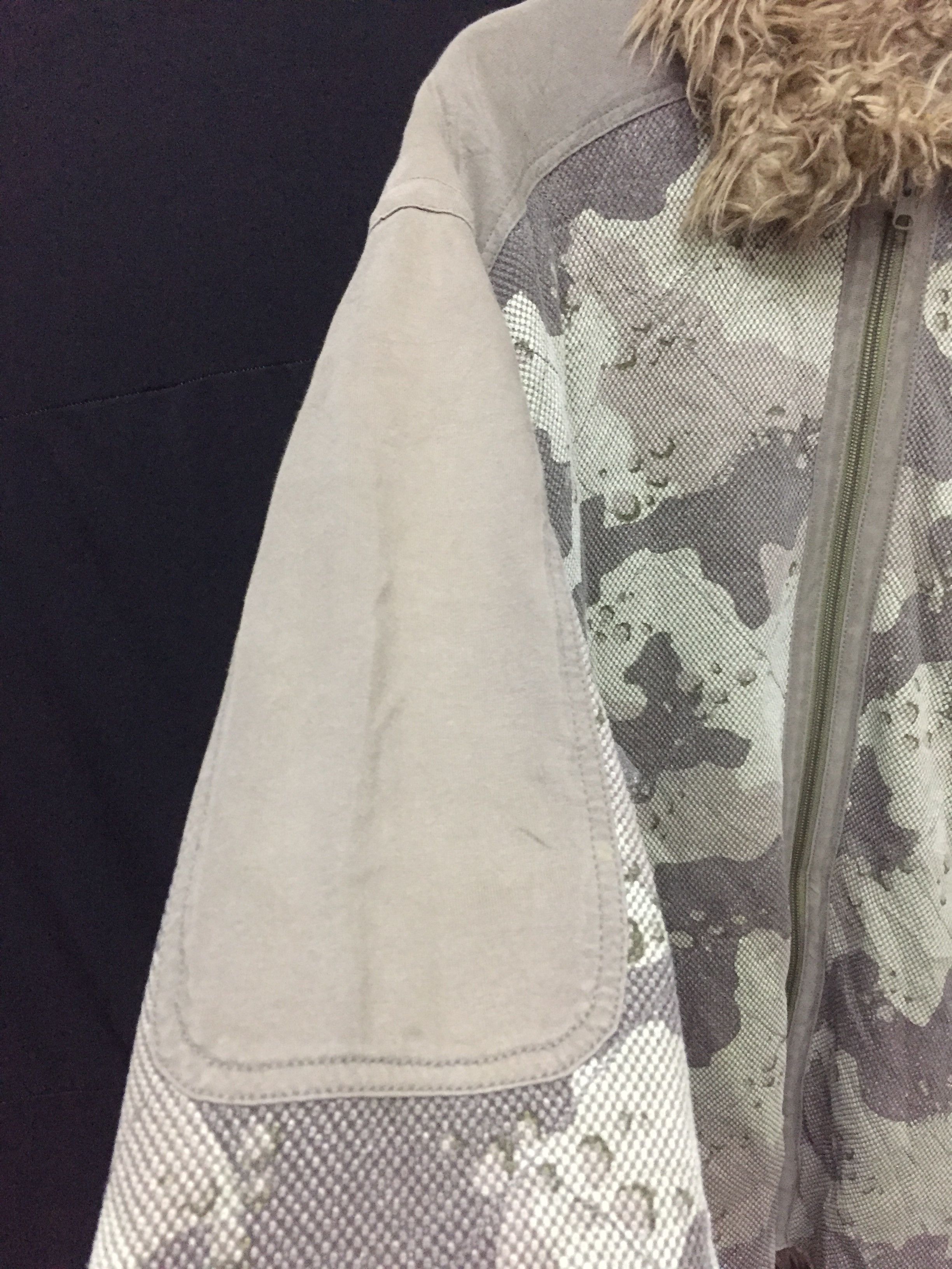 Avirex × Vintage 90's Avirex digi camo fur jacket Size US XL / EU 56 / 4 - 7 Thumbnail