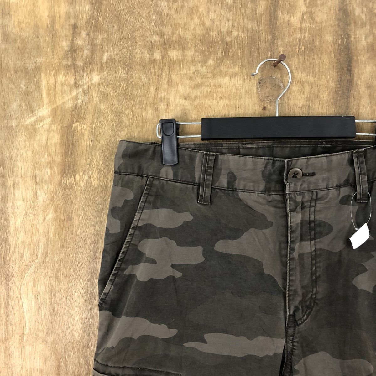 Japanese Brand DLL Uniqlo Camo multipocket tactical cargo pants #117 Size US 31 - 4 Thumbnail