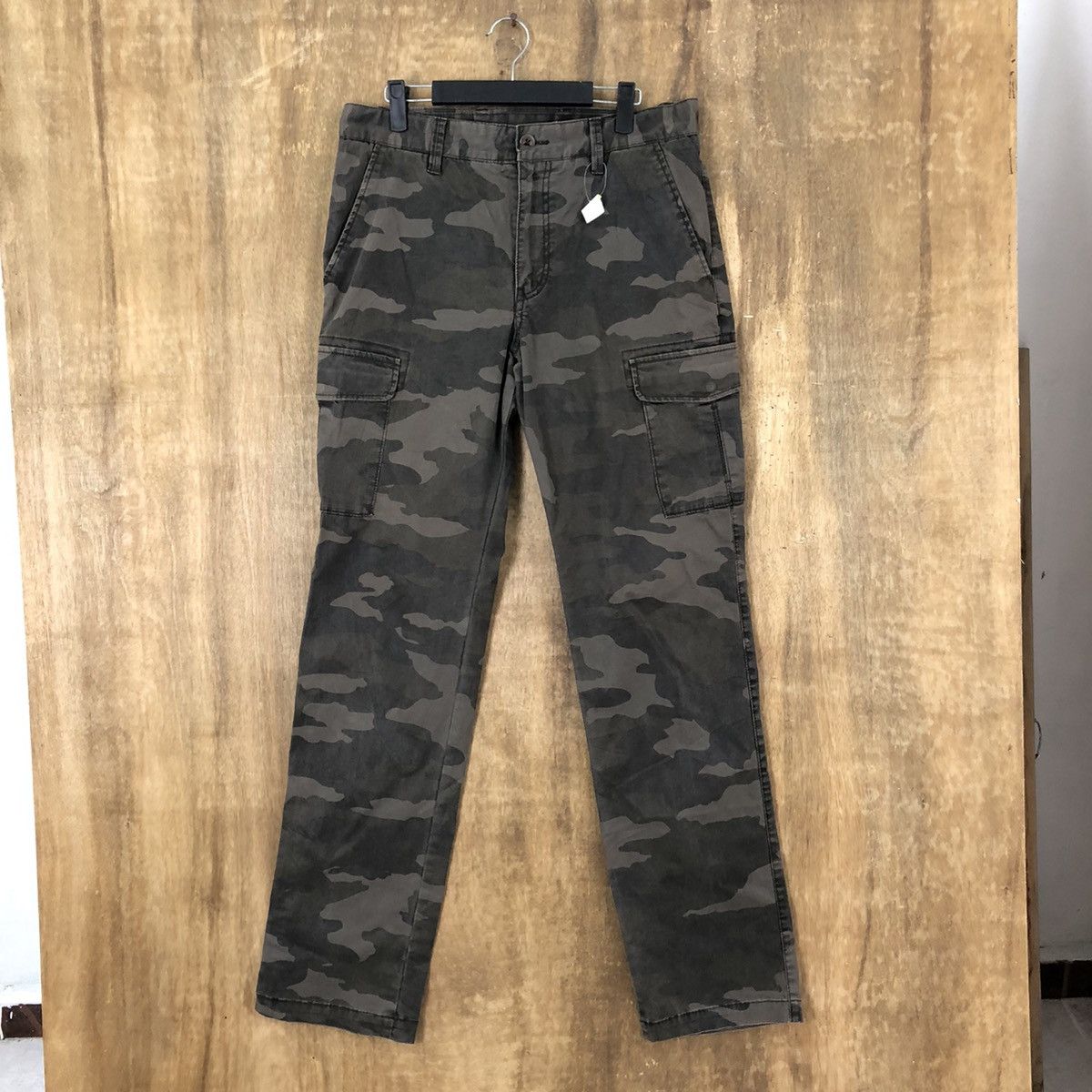 Japanese Brand DLL Uniqlo Camo multipocket tactical cargo pants #117 Size US 31 - 1 Thumbnail