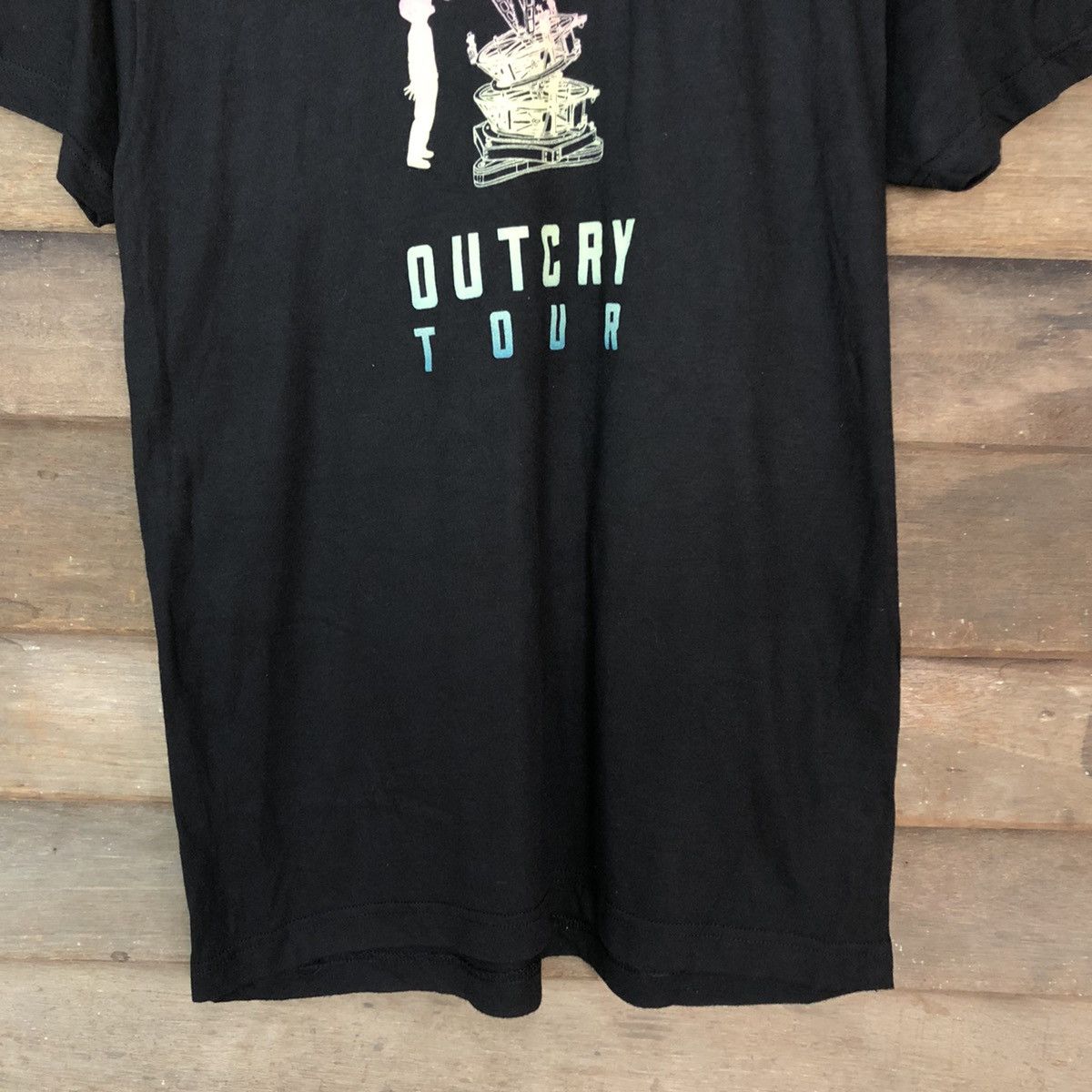 Band Tees Outery Tour Black Short Sleeve Tshirt #3581 Size US M / EU 48-50 / 2 - 6 Thumbnail