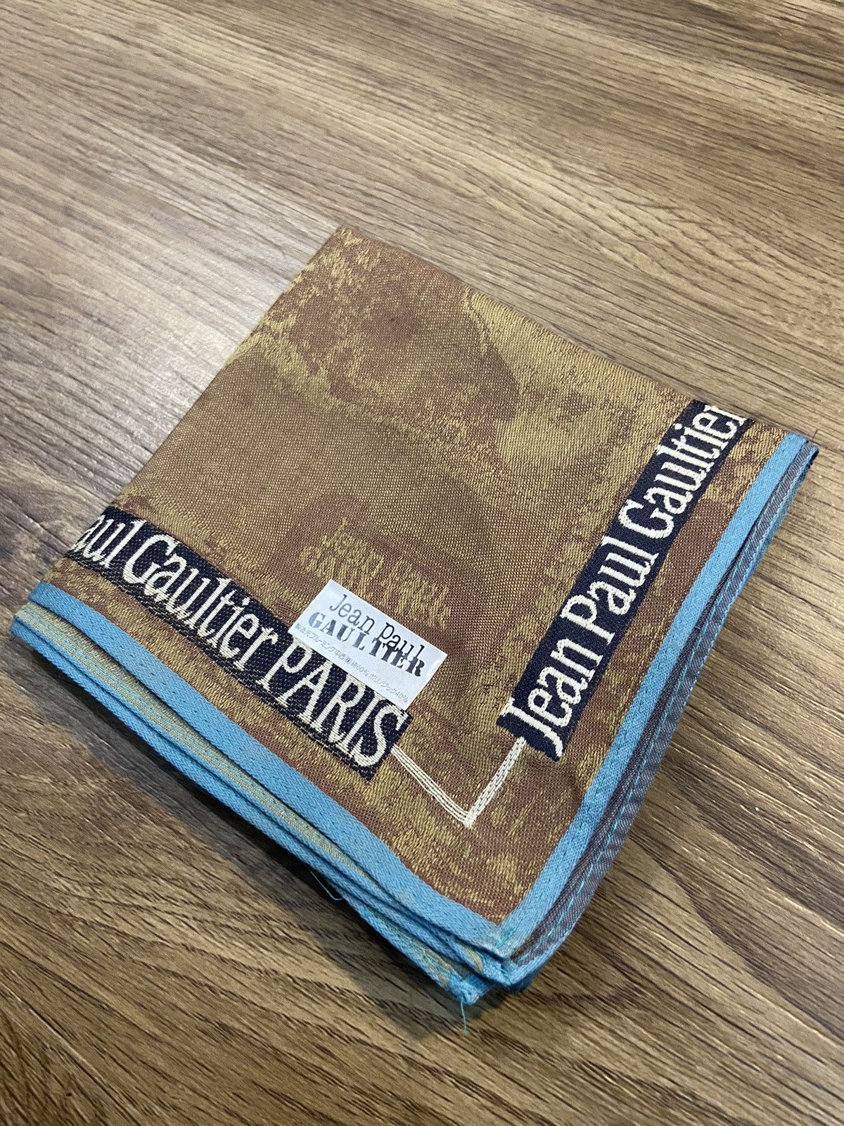 Jean Paul Gaultier Jean Paul Gaultier Handkerchief/Neckerchief/Bandanna Size ONE SIZE - 9 Thumbnail