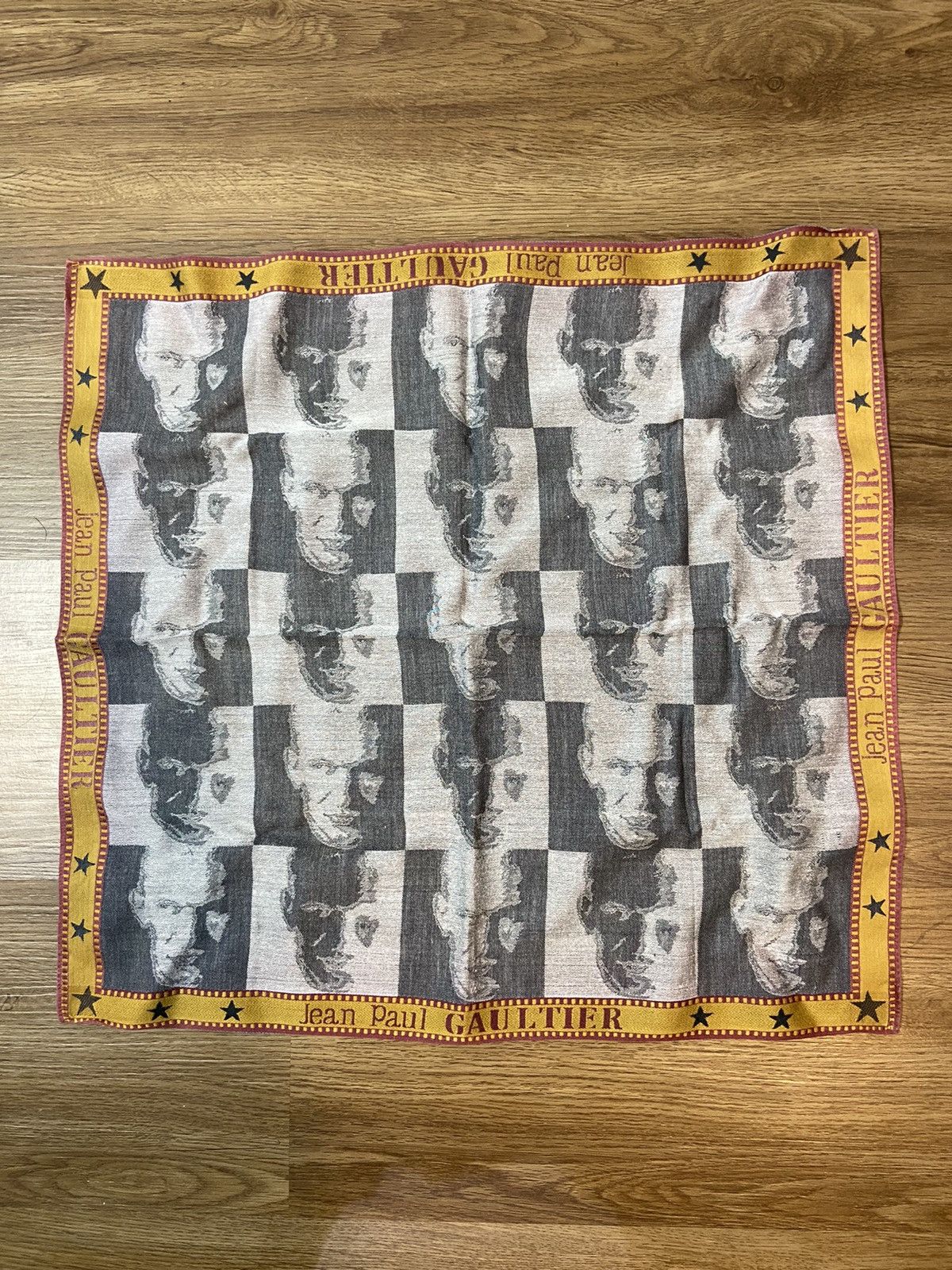 Jean Paul Gaultier Jean Paul Gaultier Handkerchief/Neckerchief/Bandanna Size ONE SIZE - 1 Thumbnail