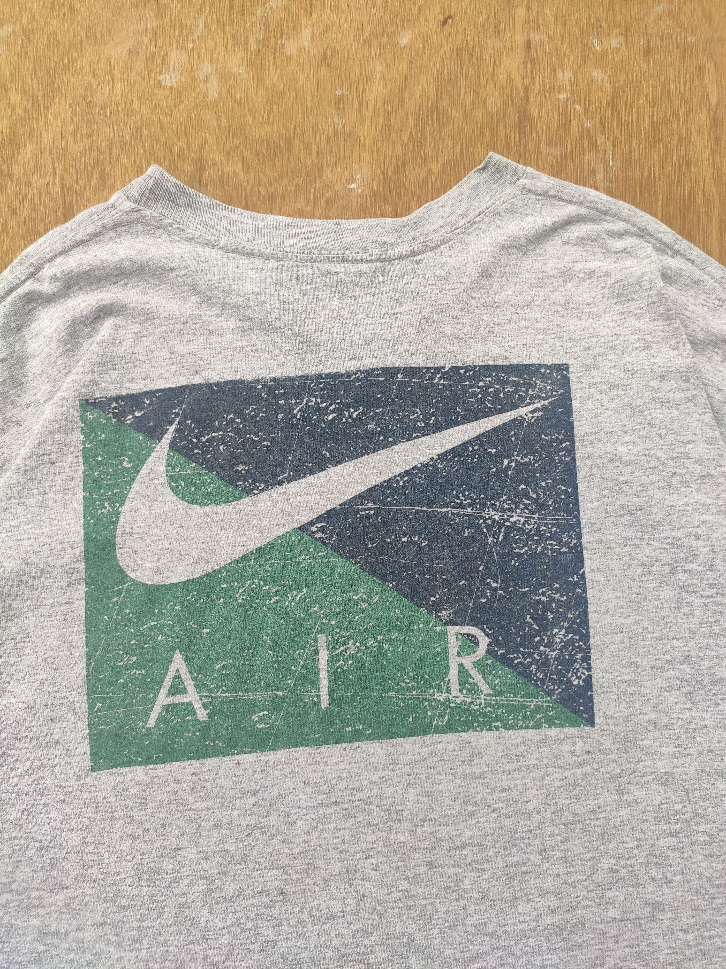 Nike 🔥 Vintage 90s Vintage Nike t shirt Nike Air tees Size US L / EU 52-54 / 3 - 3 Thumbnail