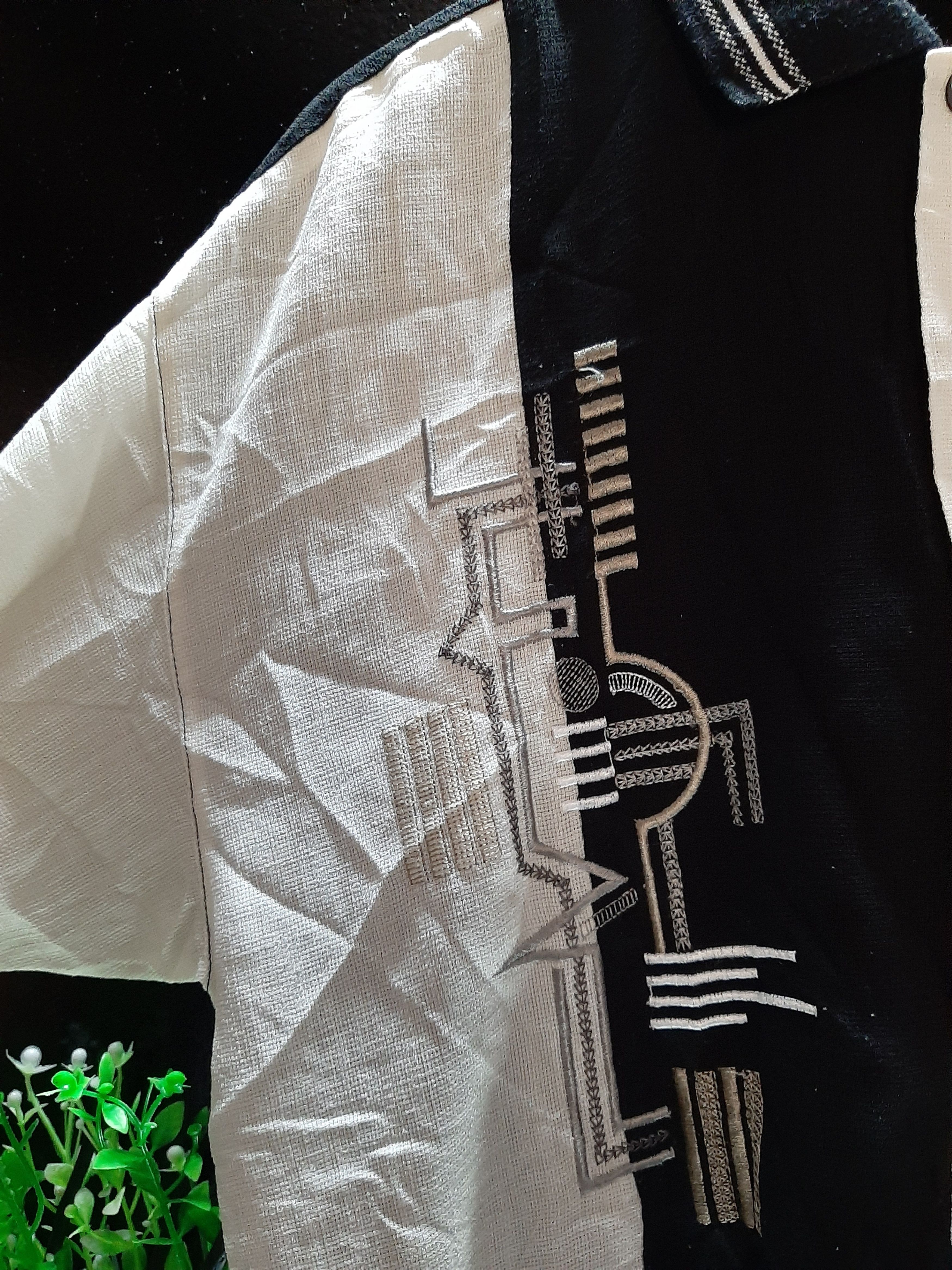 Designer × Valentino × Vintage VINTAGE CLAUDIO VALENTINO EMBROIDERY POLO SHIRT Size US M / EU 48-50 / 2 - 4 Thumbnail