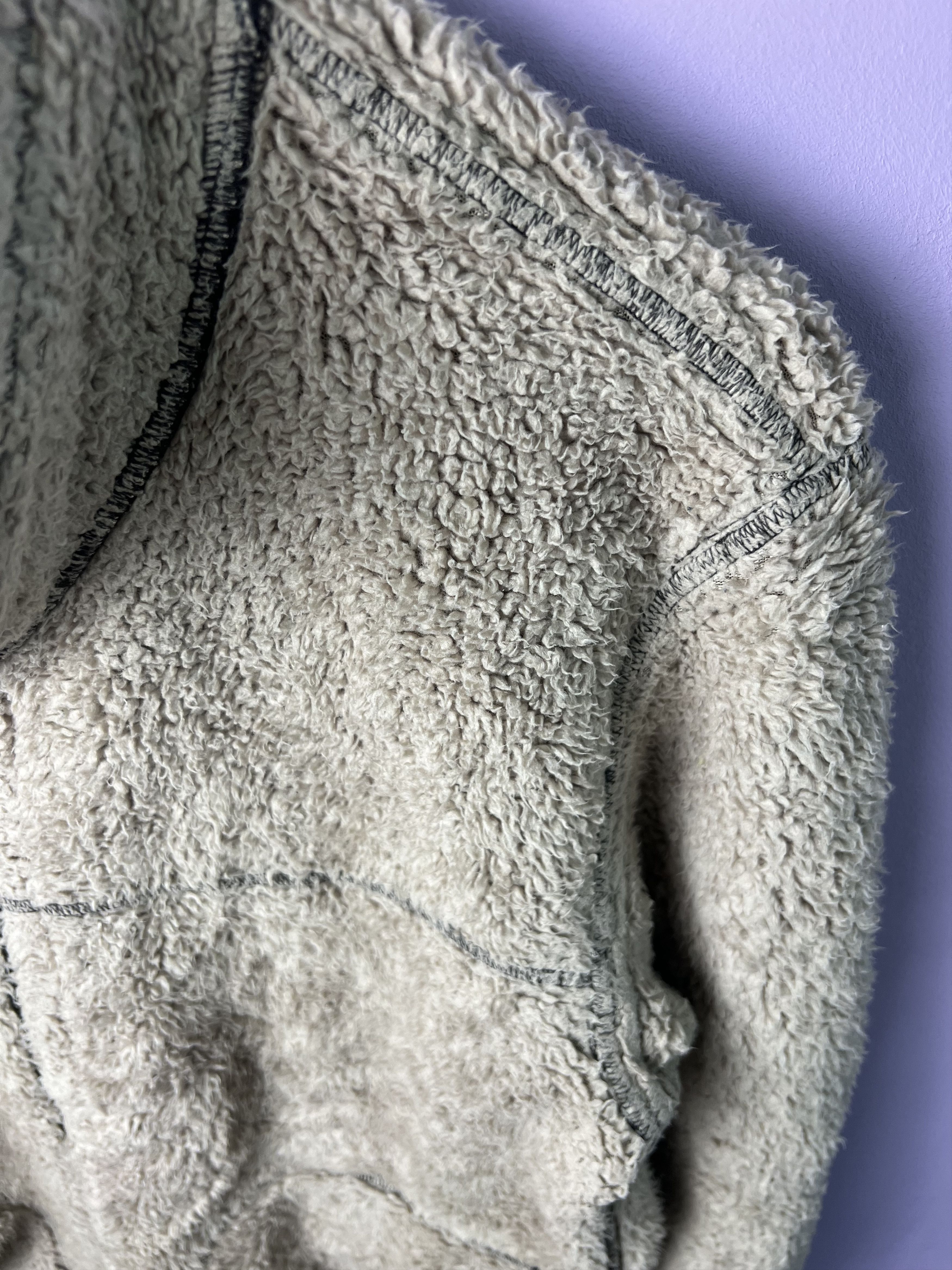 Japanese Brand 🔥Rare Reversible Uniqlo Sherpa Jackets Size US M / EU 48-50 / 2 - 11 Thumbnail