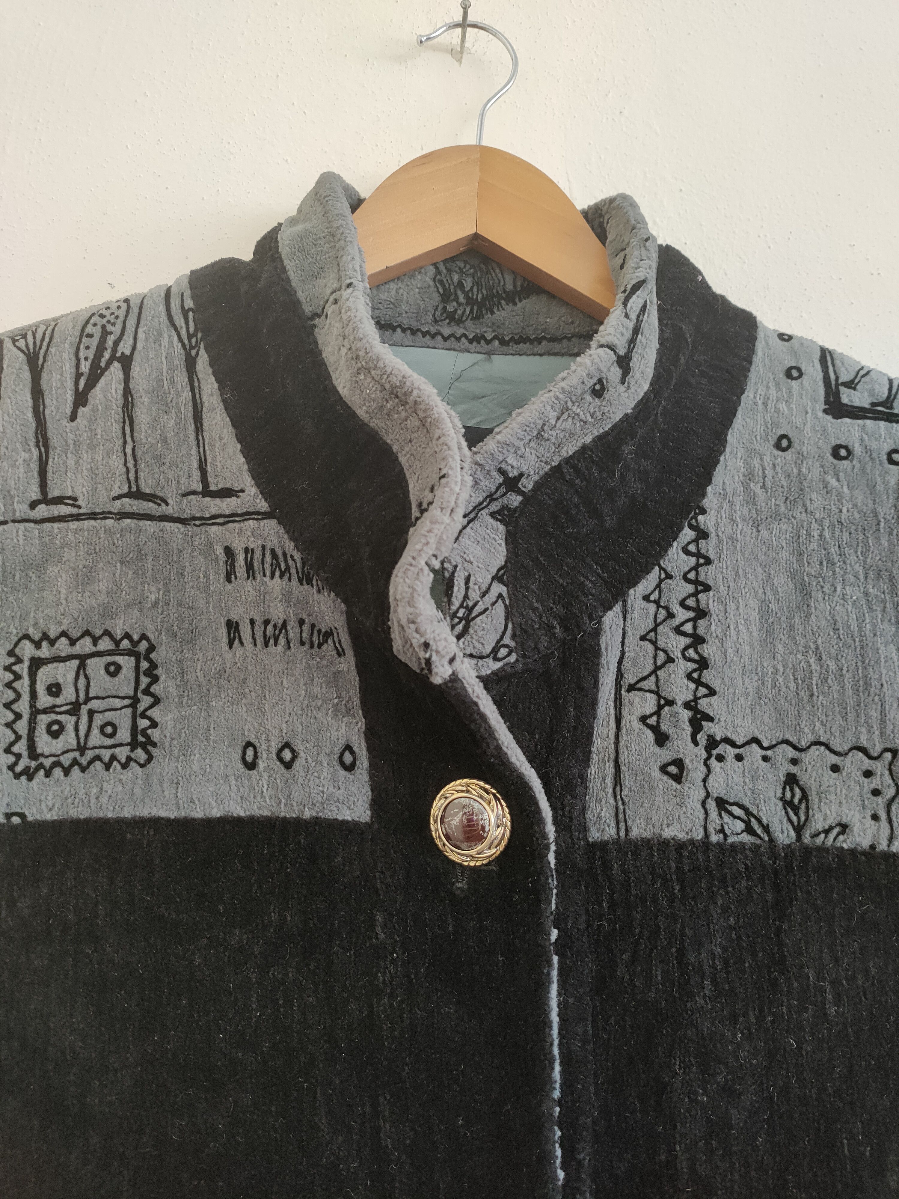Japanese Brand × Vintage Vintage Eu Law Full print Jacket Size US M / EU 48-50 / 2 - 6 Thumbnail