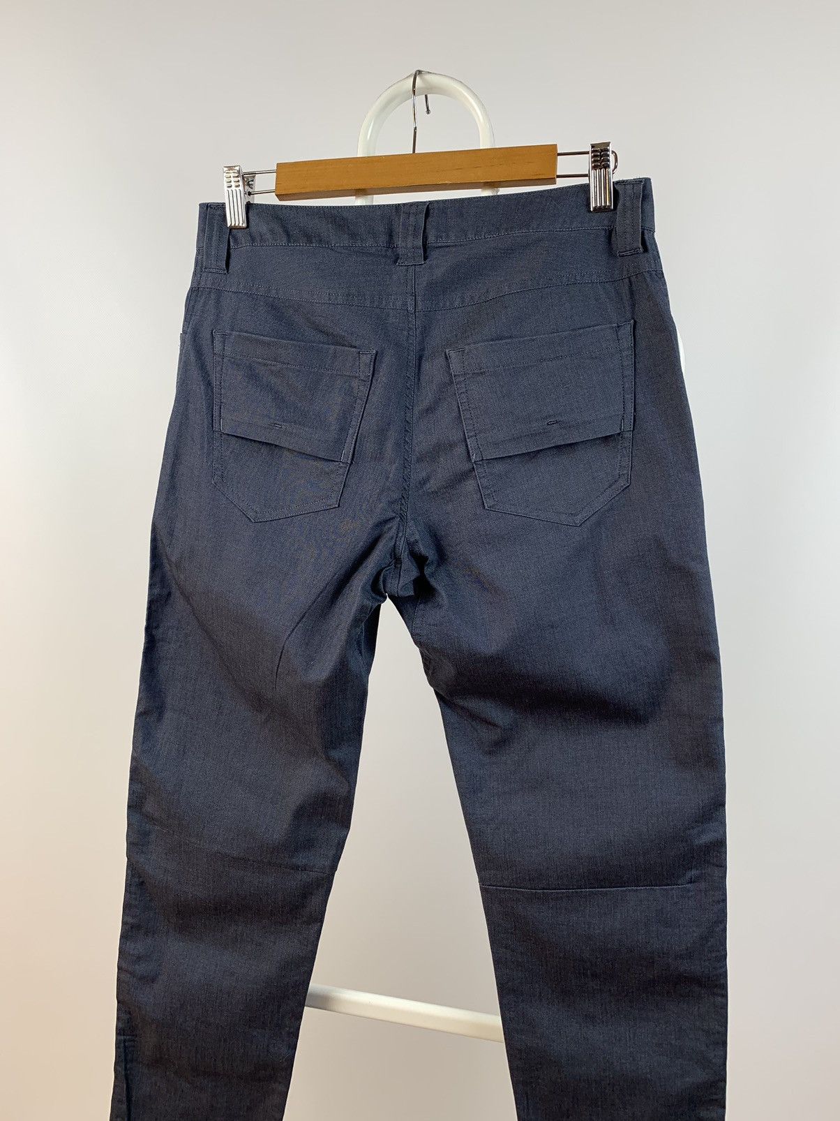 Arc'teryx Arcteryx A2B Commuter Cargo Navy Reflective Pants Size US 30 / EU 46 - 11 Thumbnail