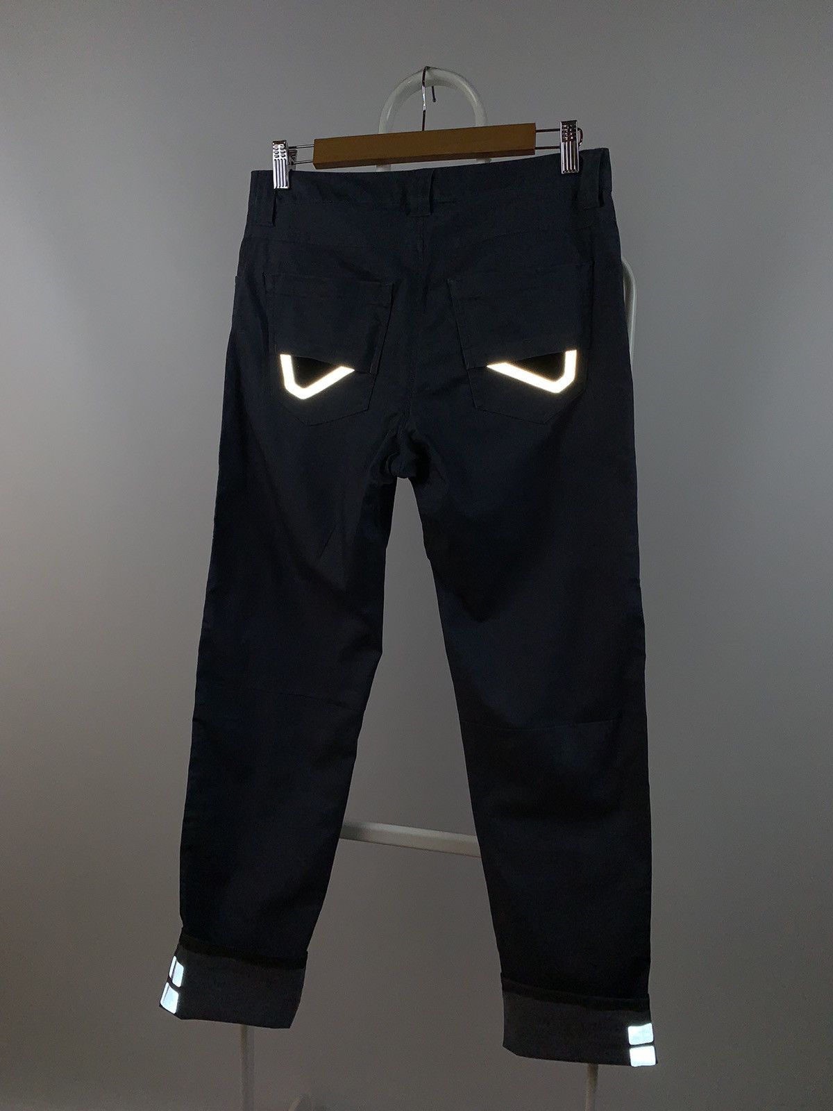 Arc'teryx Arcteryx A2B Commuter Cargo Navy Reflective Pants Size US 30 / EU 46 - 8 Thumbnail