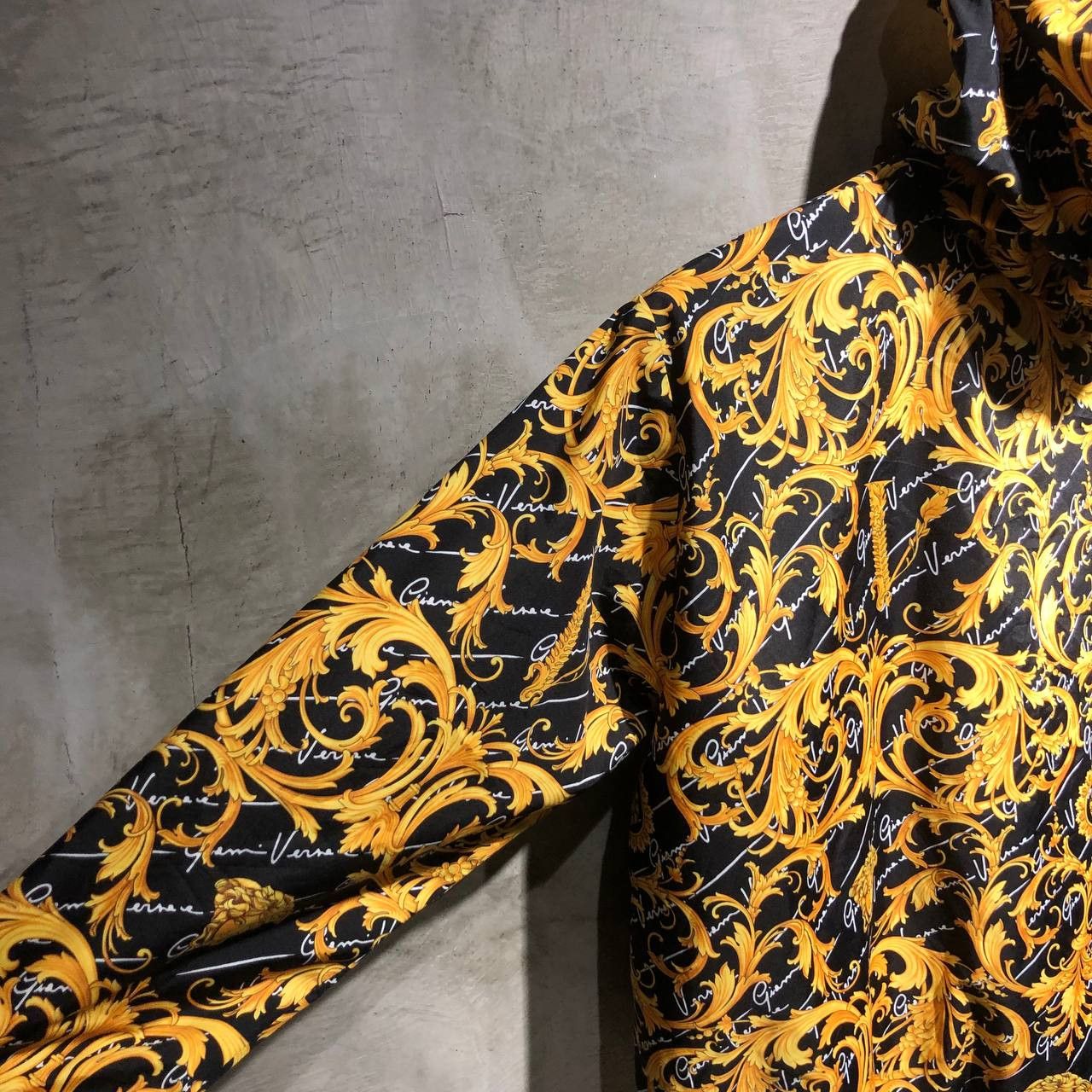 Versace Versace Medusa All over print windbreaker Size US XS / EU 42 / 0 - 8 Thumbnail