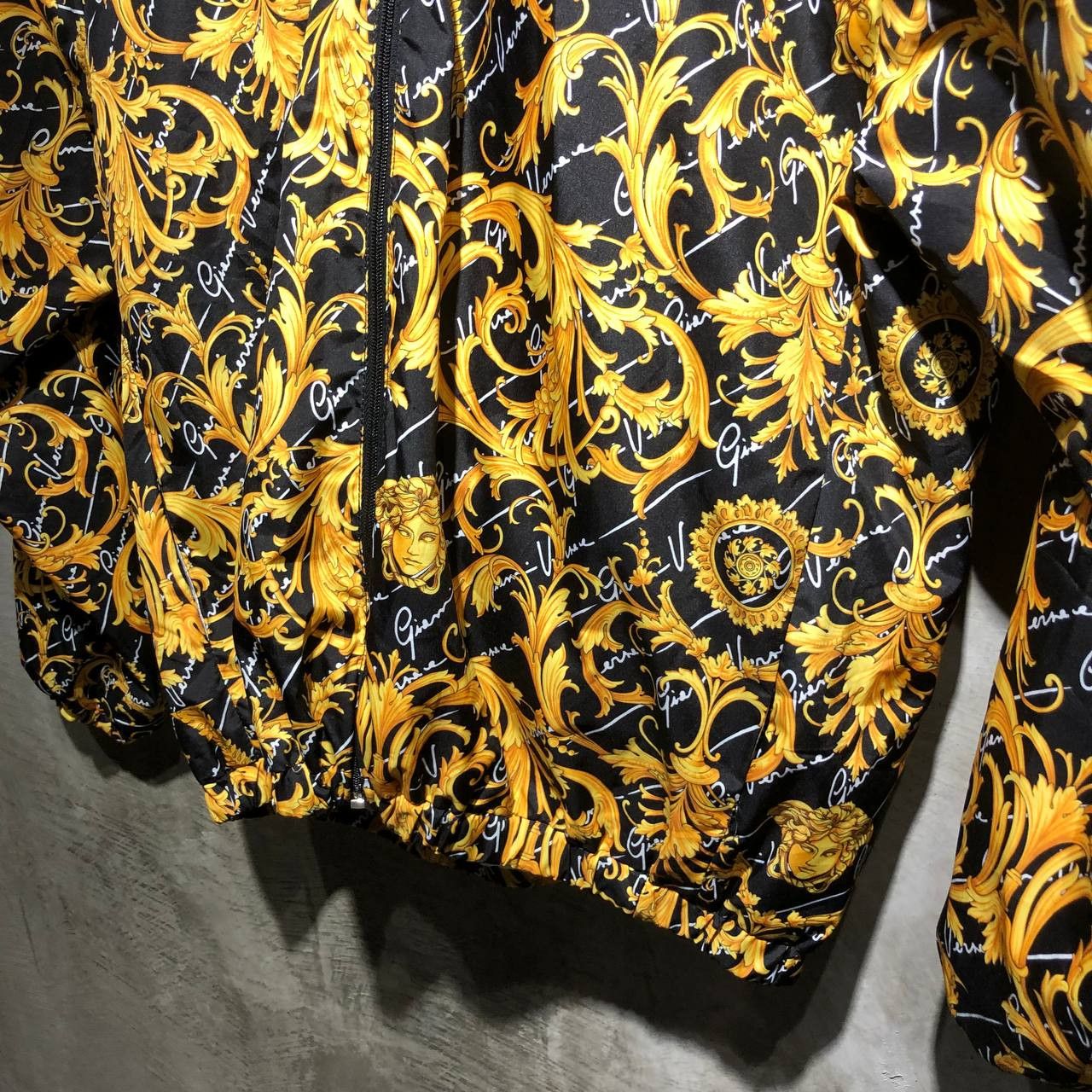 Versace Versace Medusa All over print windbreaker Size US XS / EU 42 / 0 - 10 Thumbnail