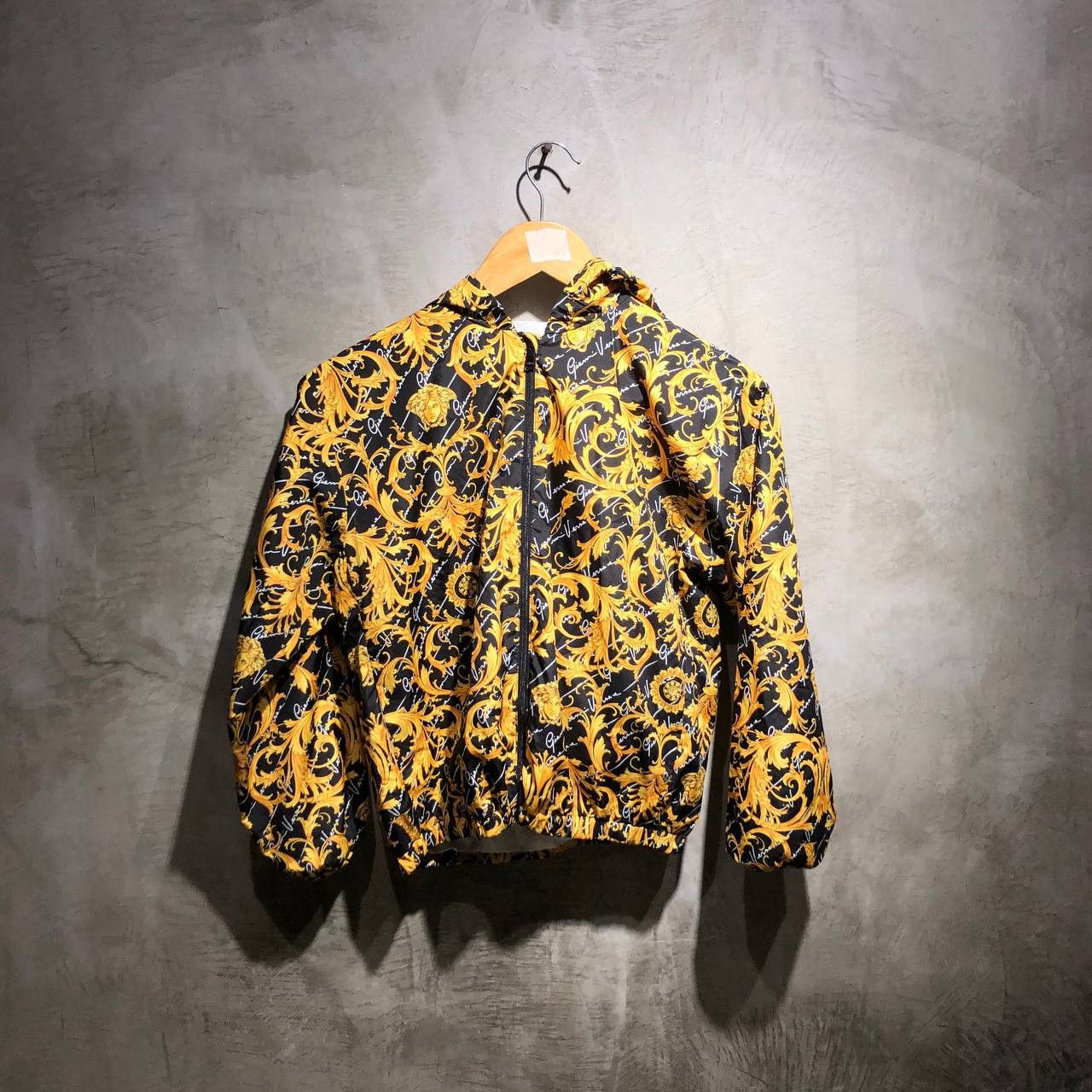 Versace Versace Medusa All over print windbreaker Size US XS / EU 42 / 0 - 2 Thumbnail