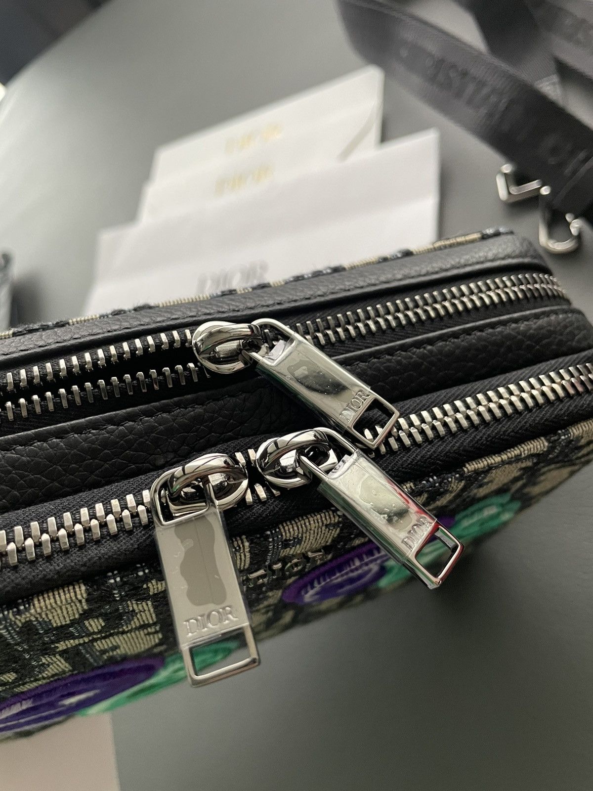 Dior Super Runway Limited Edition Saddle Oblique Dior Logo Bag Size ONE SIZE - 8 Thumbnail