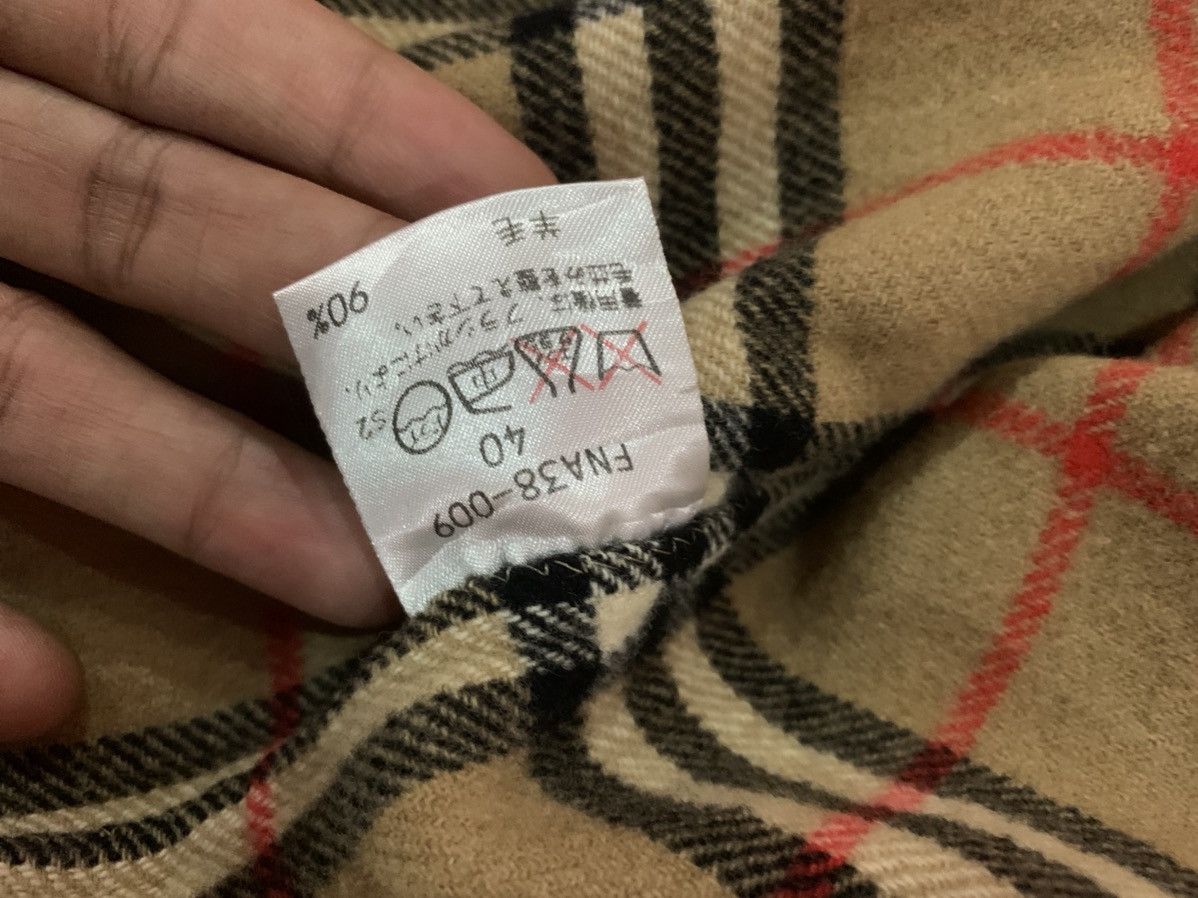 Burberry 🔥Offer your price🔥Buberry nota check wool blend Size US M / EU 48-50 / 2 - 9 Thumbnail