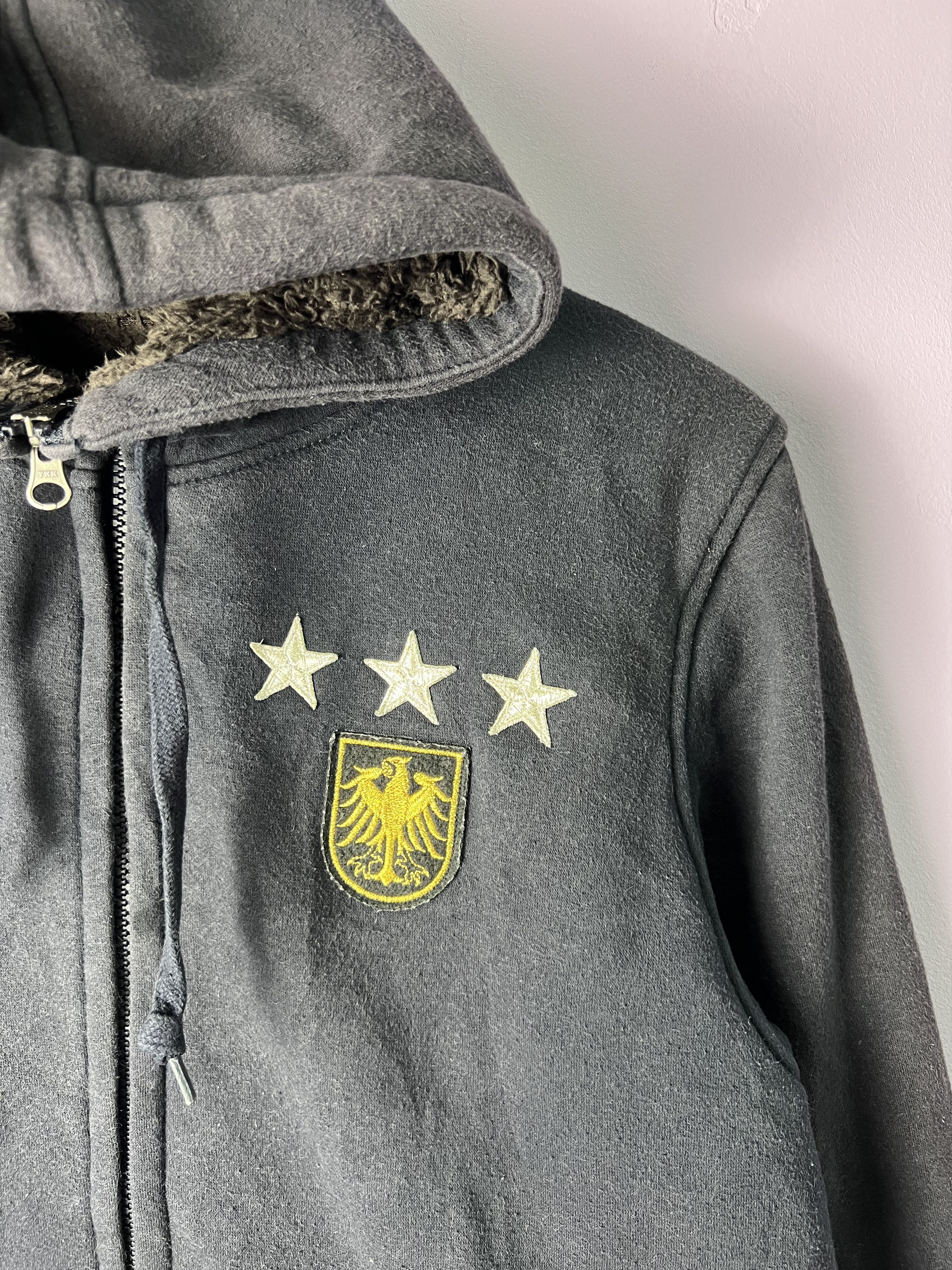Uniqlo 🔥Sun Faded Uniqlo Patches Faux Fur Hoodies Size US S / EU 44-46 / 1 - 5 Thumbnail