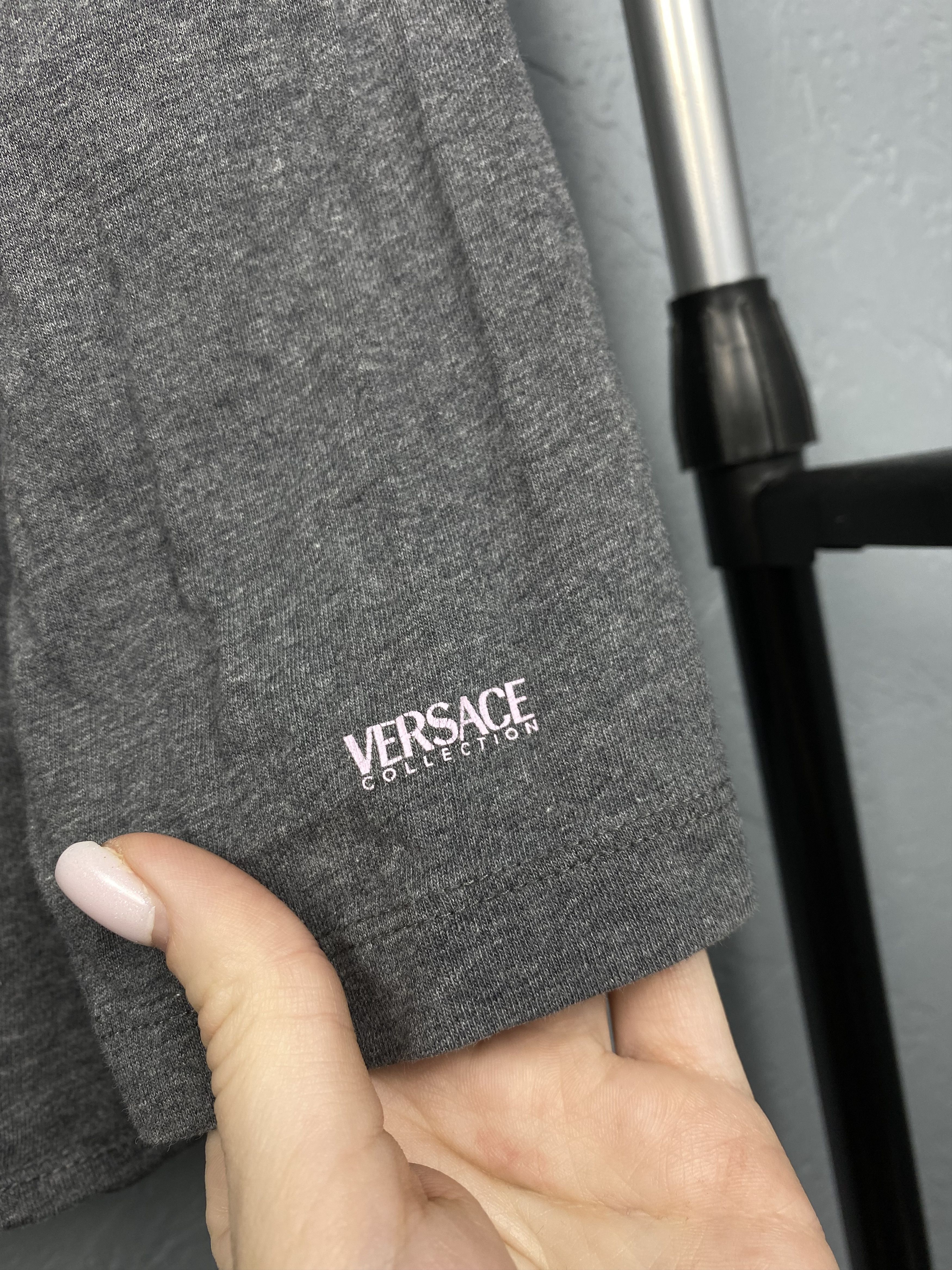 Versace × Versace Jeans Couture Versace Collection Vintage Long Sleeve T-Shirt Tee Size XL / US 12-14 / IT 48-50 - 6 Thumbnail