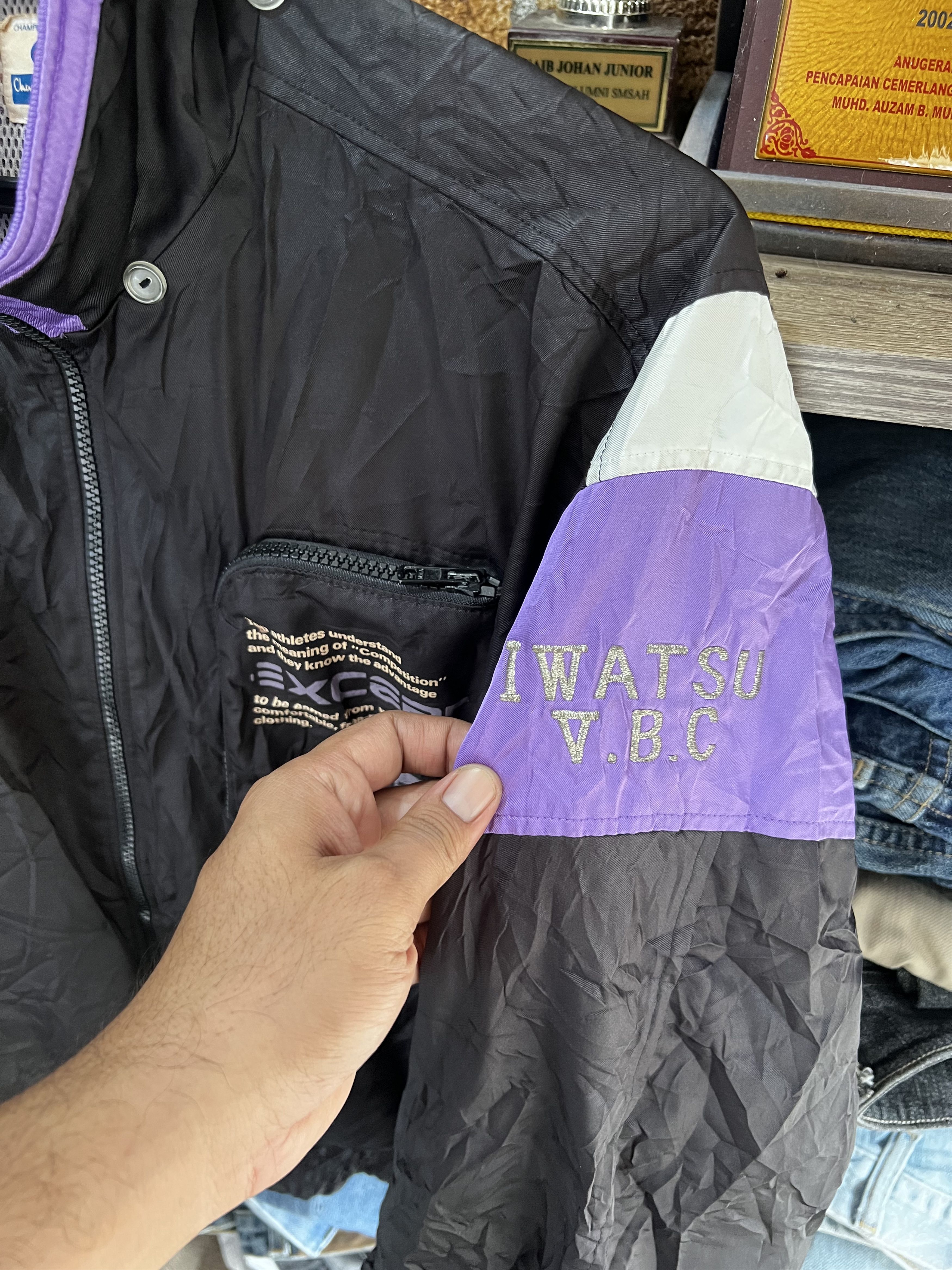 Champion 🔥Vintage Champion Iwatsu Zipper Jackets Size US L / EU 52-54 / 3 - 8 Thumbnail