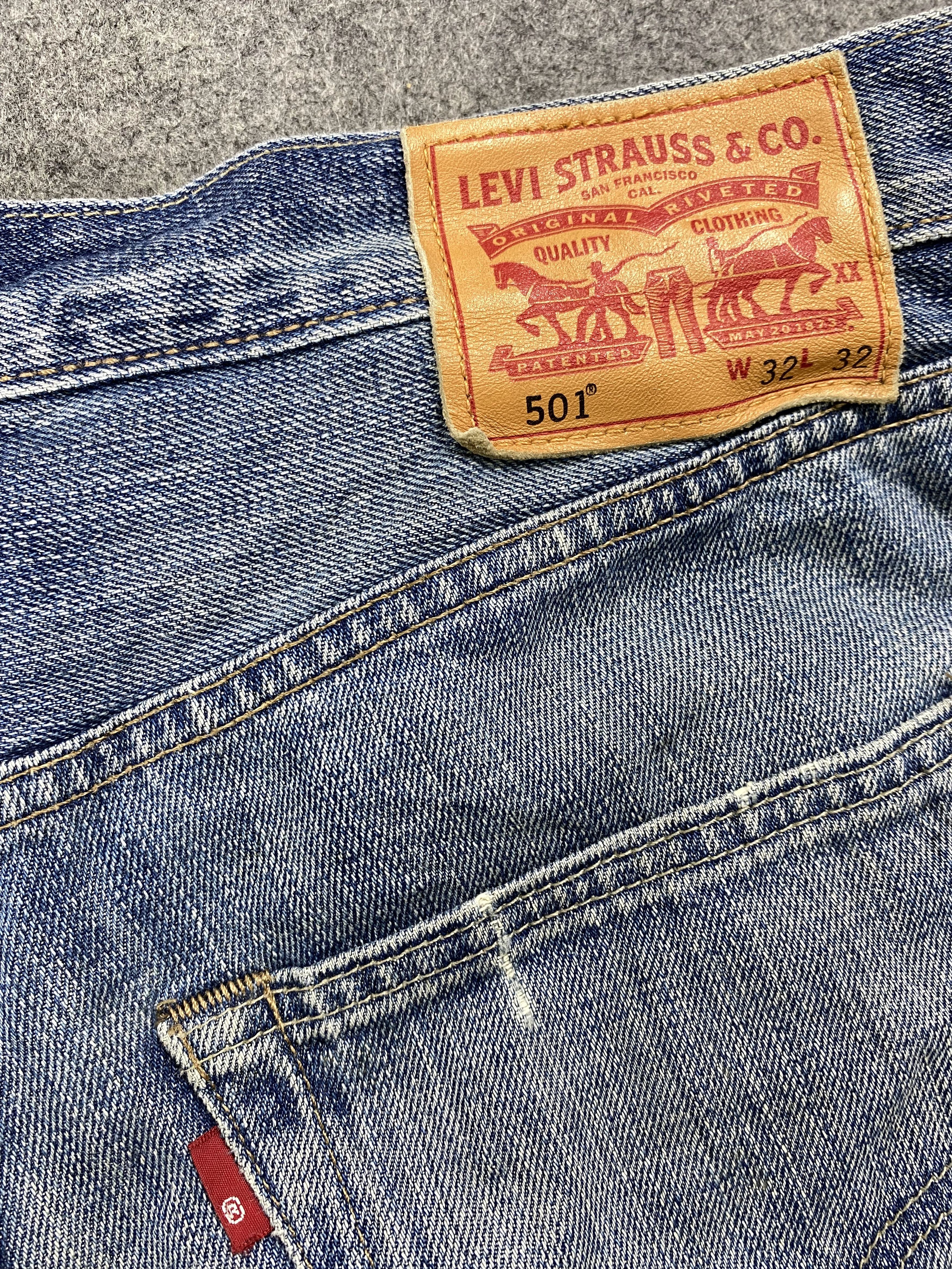 Levi's Blue Vintage Levi's 501 Jeans 34x30 Denim -JN1155 Size US 34 / EU 50 - 9 Thumbnail