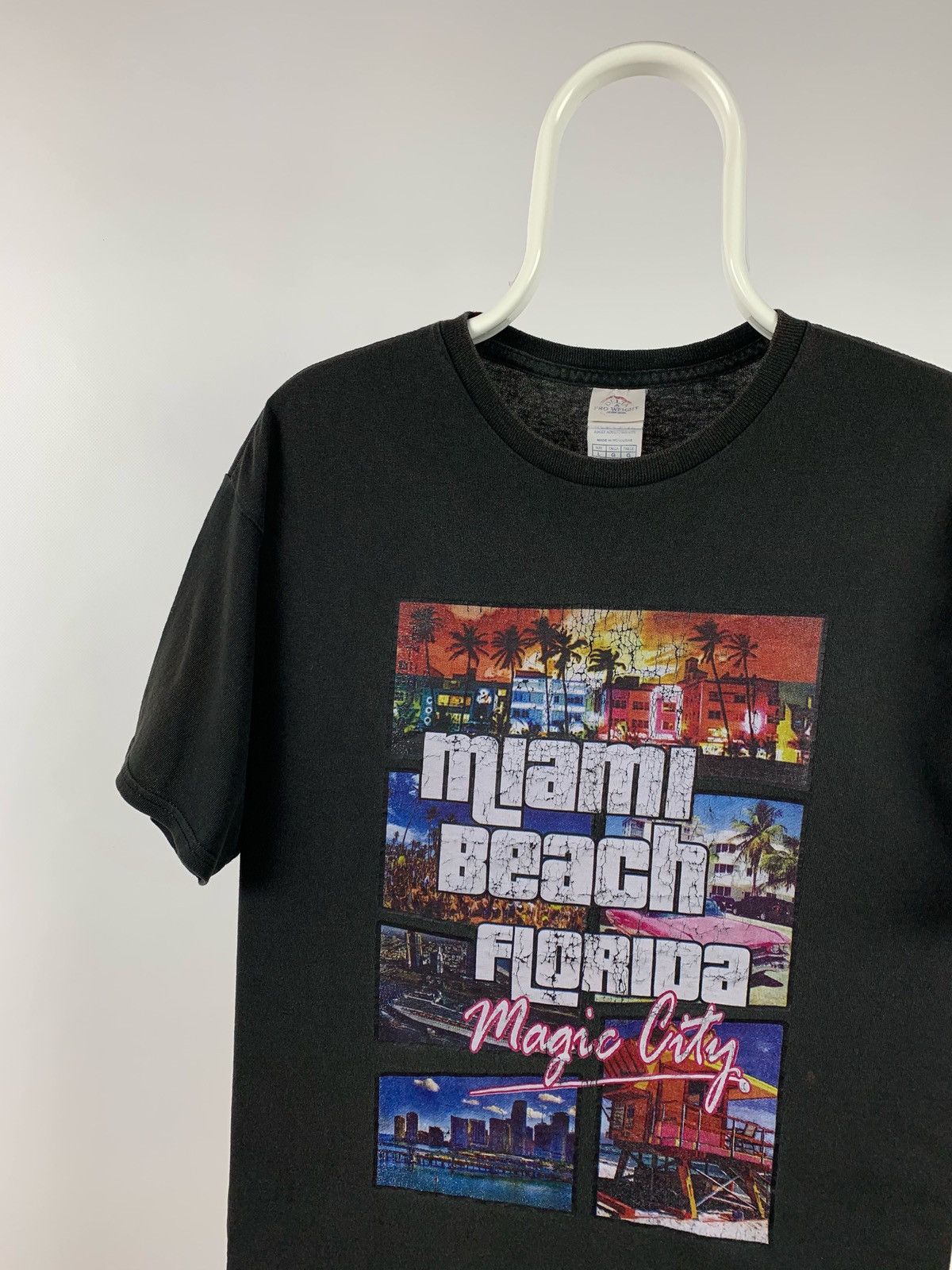 Playstation Vintage GTA Miami Beach Florida Magic City T-Shirt Size US L / EU 52-54 / 3 - 5 Thumbnail