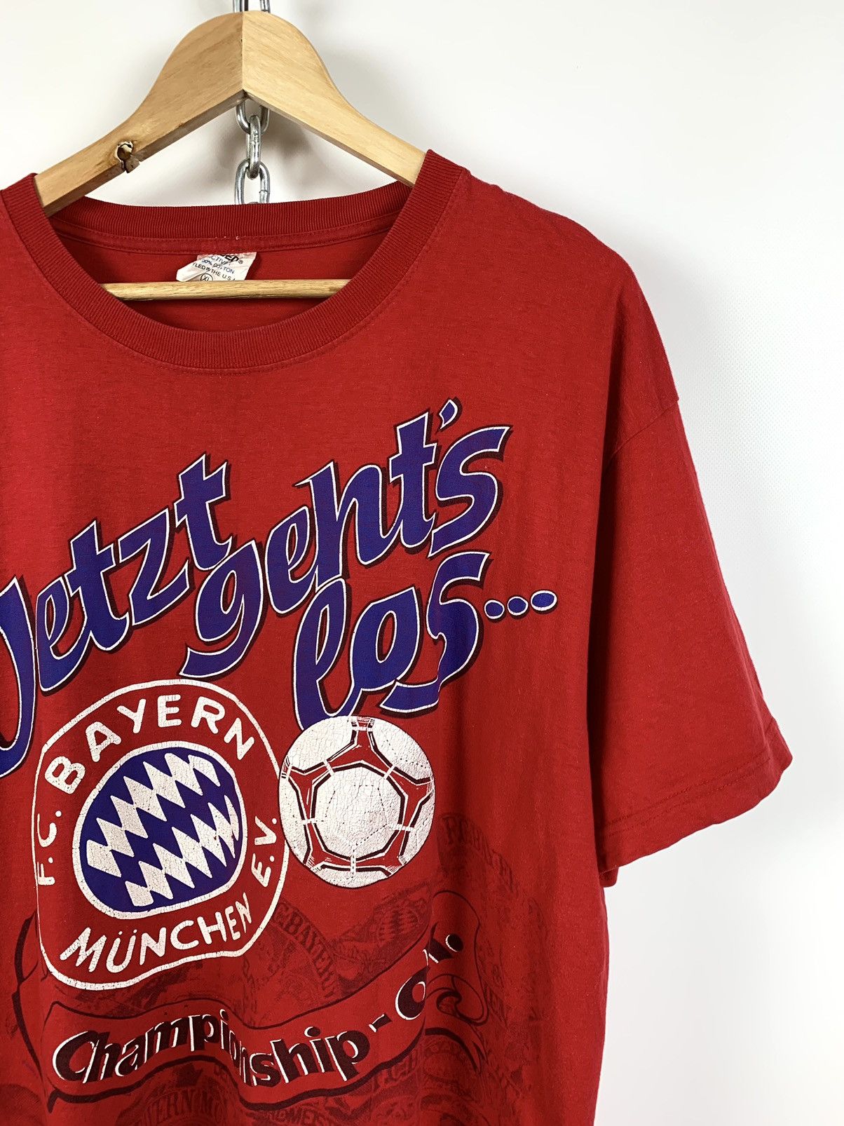 Vintage 1994 Vintage FC Bayern Munchen Championship Rare T-Shirt Size US XL / EU 56 / 4 - 6 Thumbnail