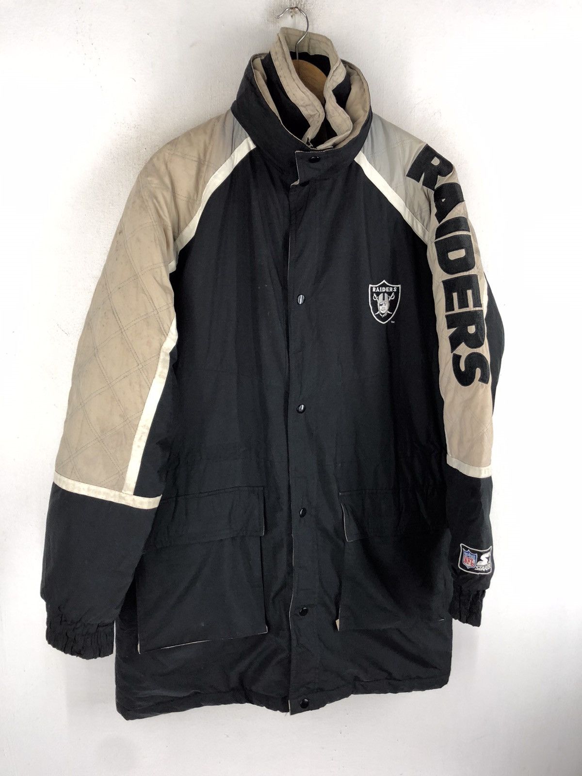 NFL 🔥RARE VINTAGE RAIDERS NFL TEAM INSULATED LONG JACKET Size US M / EU 48-50 / 2 - 2 Thumbnail
