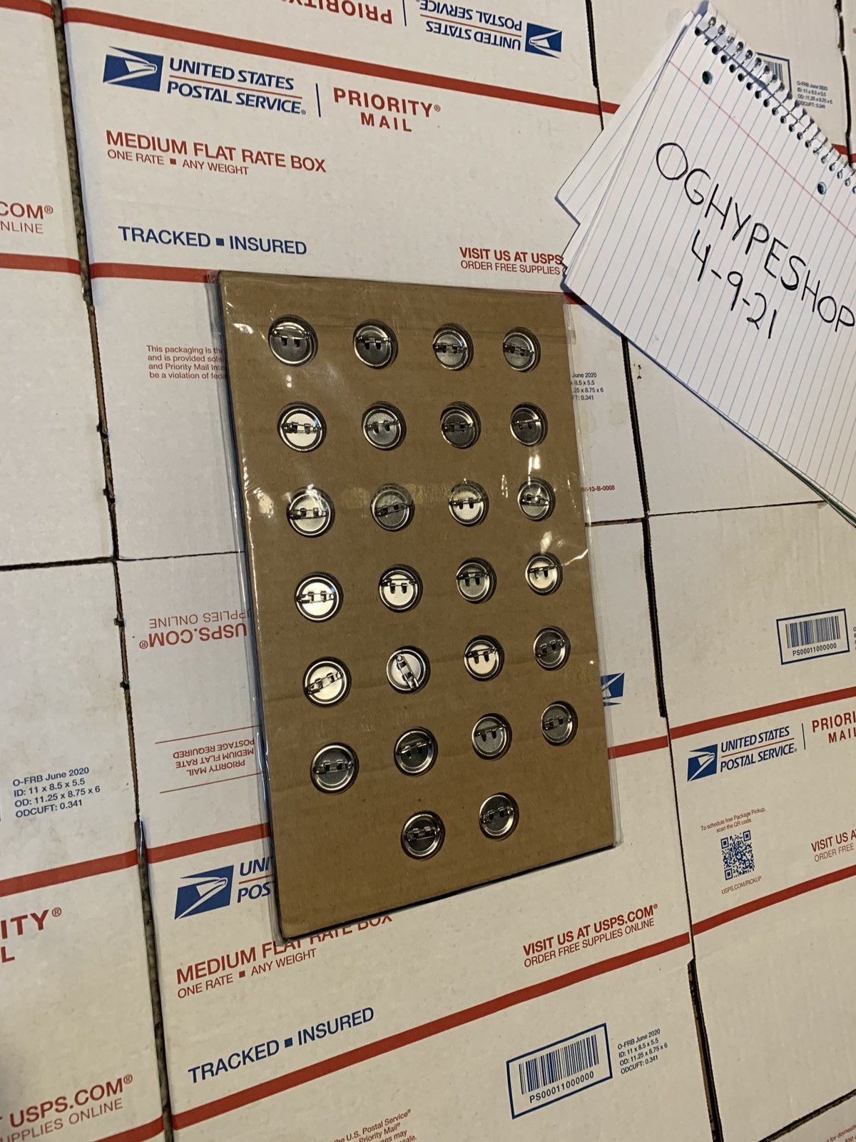 Bape 26 Bape Pins 2005 Release Size ONE SIZE - 3 Thumbnail