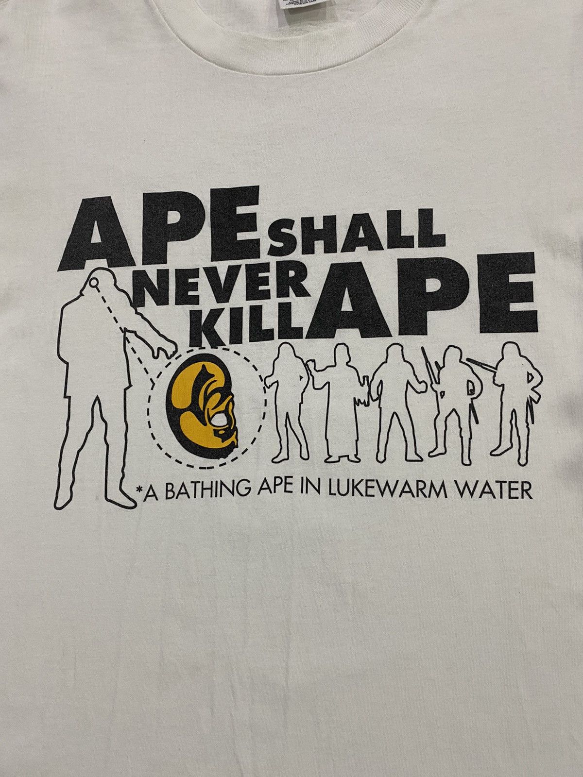 Bape vintage a bathing ape anvil tag tshirt Size US L / EU 52-54 / 3 - 3 Thumbnail