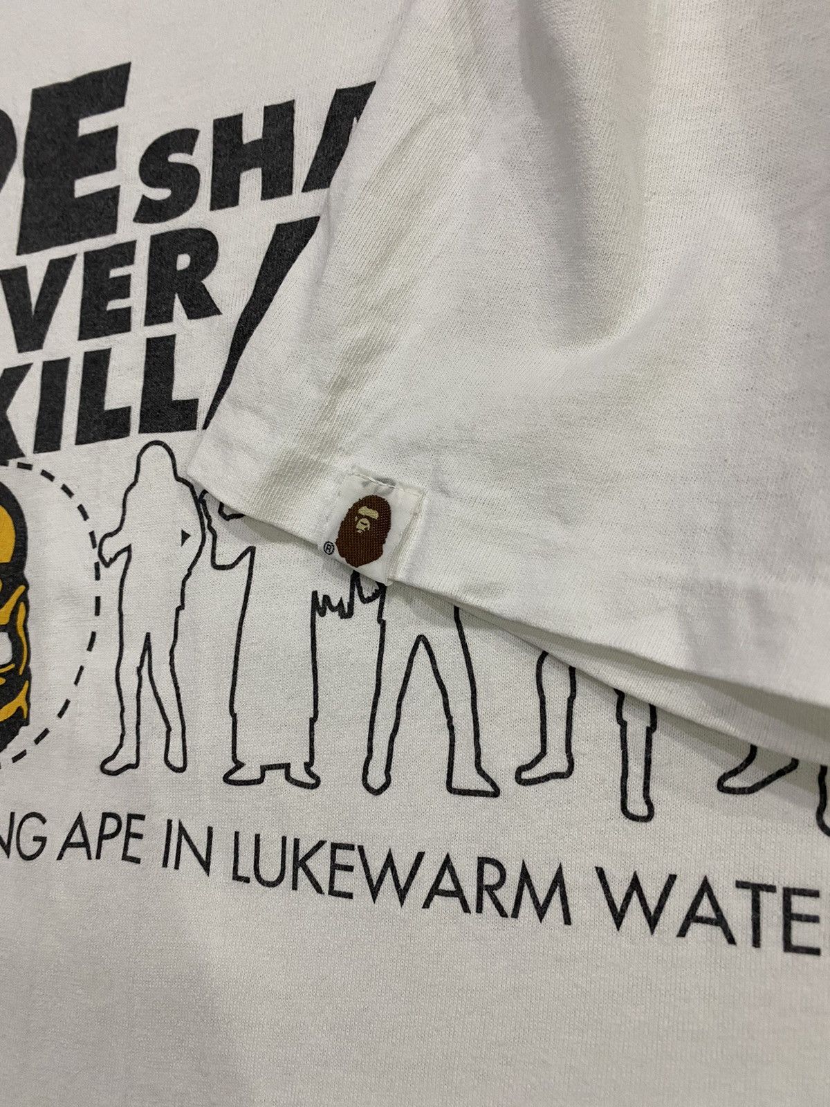 Bape vintage a bathing ape anvil tag tshirt Size US L / EU 52-54 / 3 - 6 Thumbnail