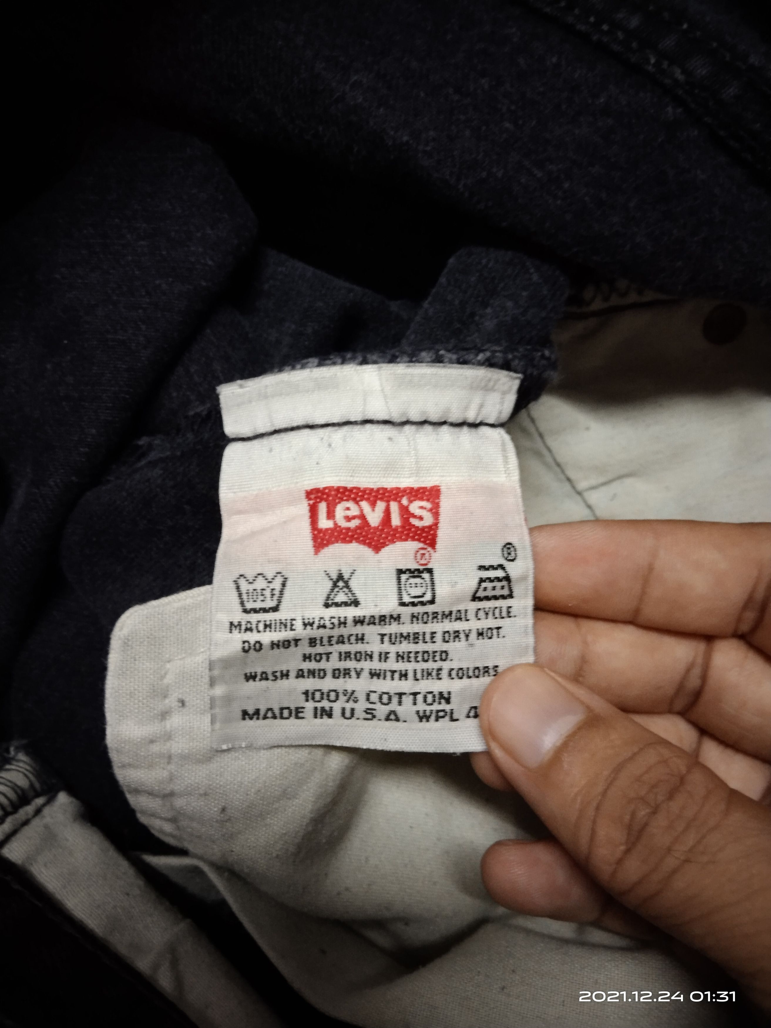 Levi's Vintage Clothing × Vintage DiSTRESSED VINTAGE LEVIS 501 SUPER BLACK DENIM PANTS Size US 31 - 7 Thumbnail