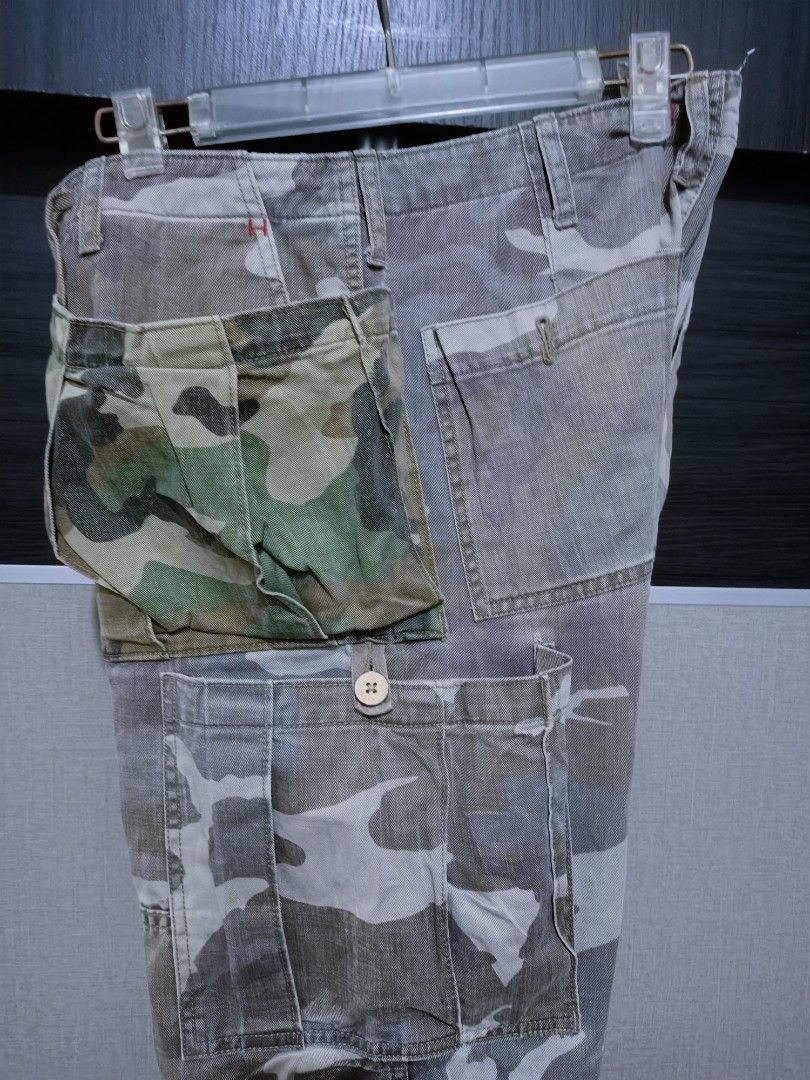 Japanese Brand Japanese brand gardener pocket camo pants Size US 32 / EU 48 - 6 Thumbnail