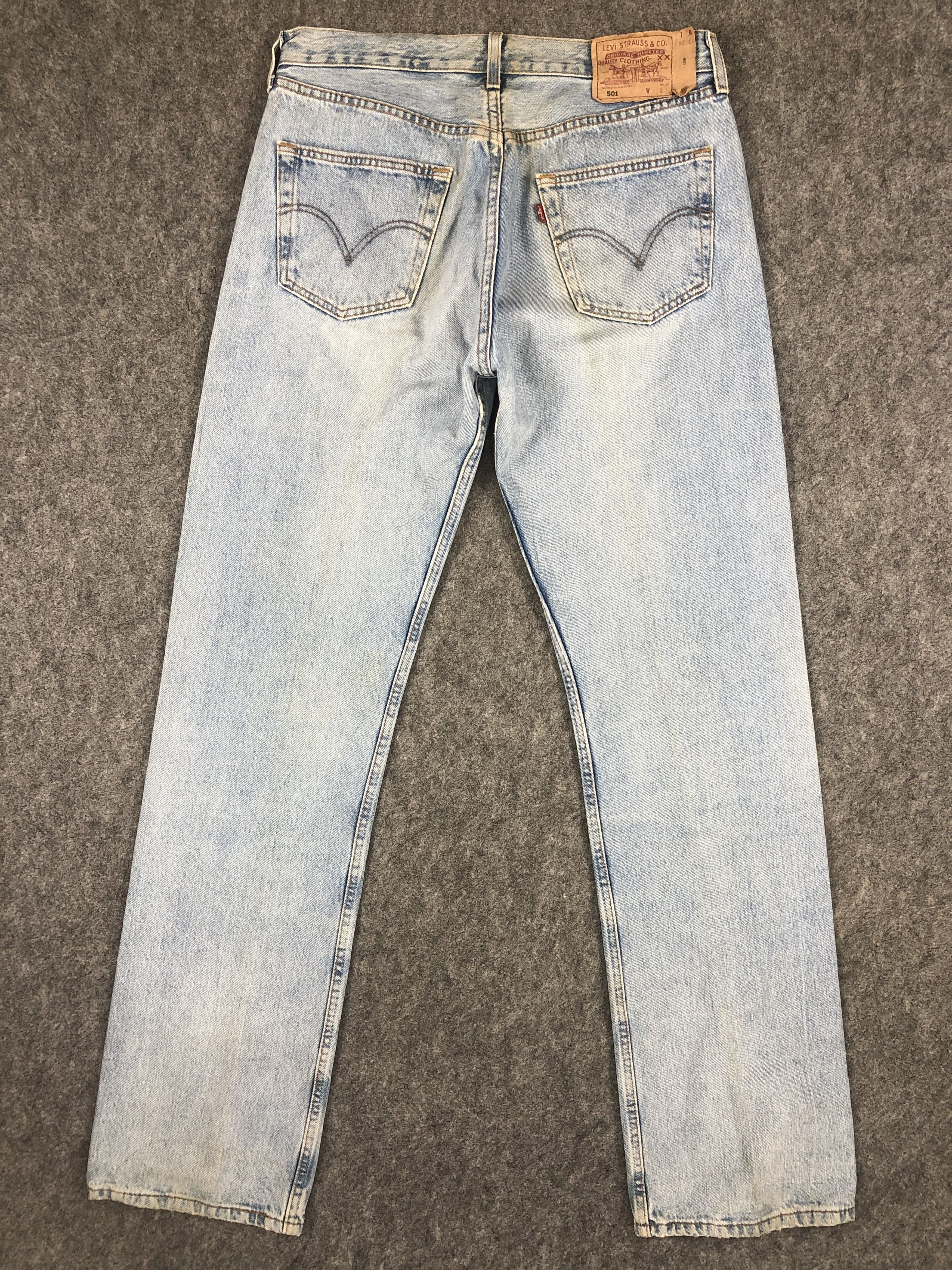 Levi's Light Wash Vintage Levi's 501 Jeans 33x35 Denim -JN1126 Size US 33 - 2 Thumbnail