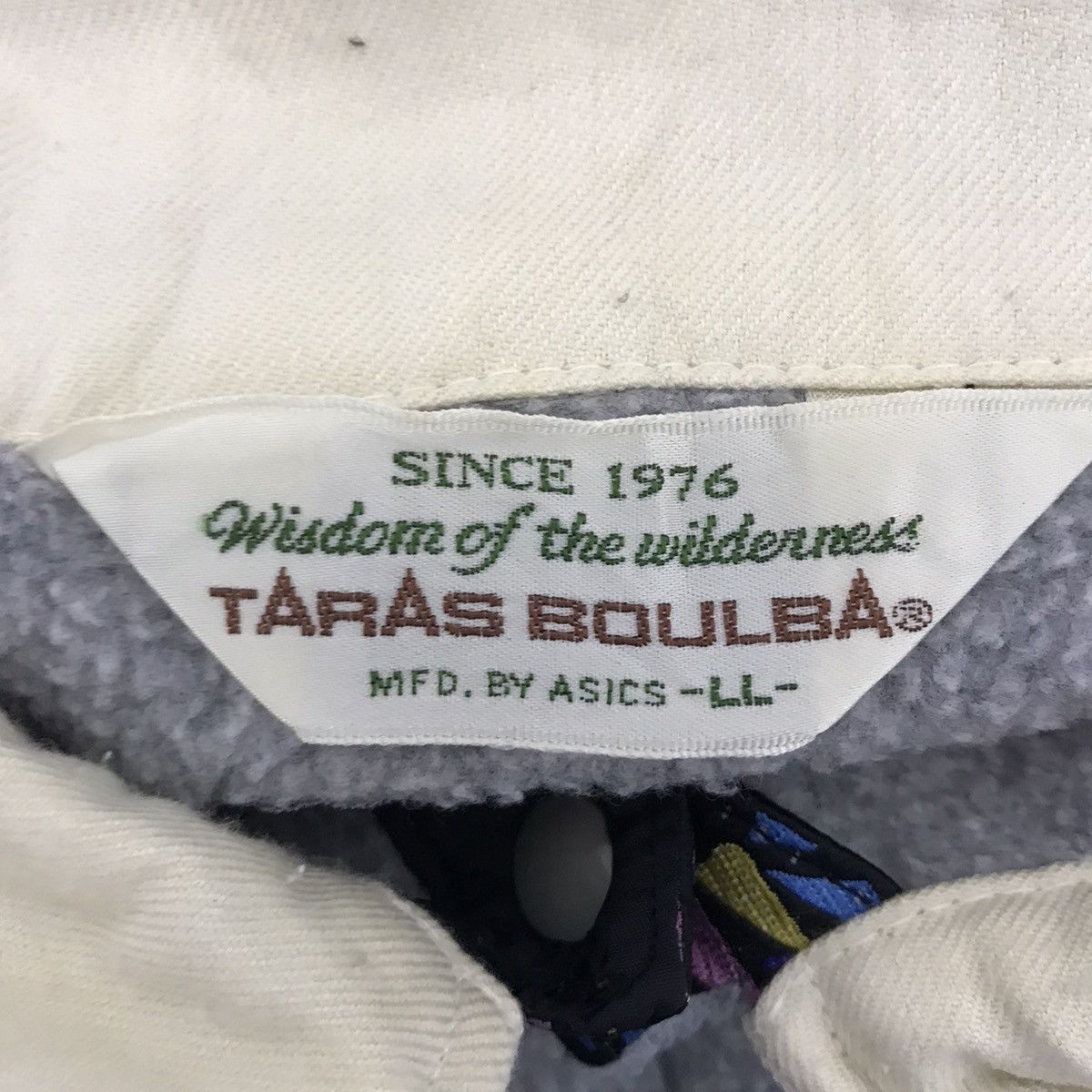 Vintage Vintage TARAS BOULBA ASICS Japan Retro Sherpa Sweatshirt Size US L / EU 52-54 / 3 - 4 Thumbnail