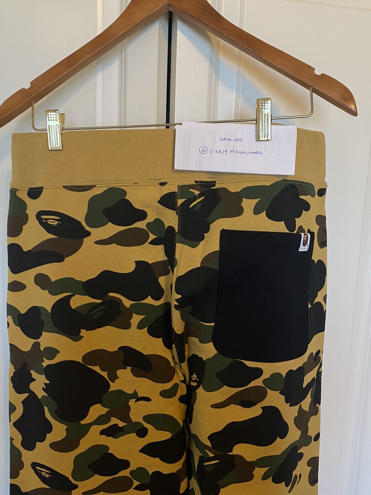 Bape 1ST CAMO SHARK SWEAT PANTS Size US 34 / EU 50 - 4 Thumbnail