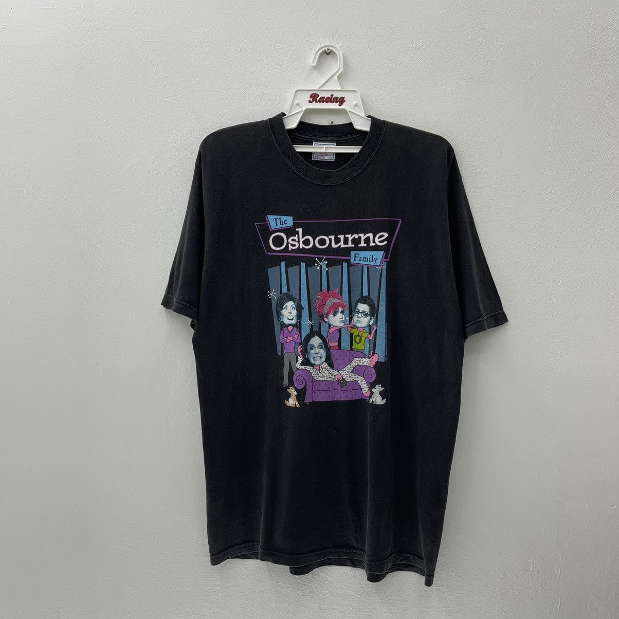 Band Tees The Osbourne Family Tour Tee Vintage T-Shirt Cartoon Design Size US L / EU 52-54 / 3 - 1 Thumbnail