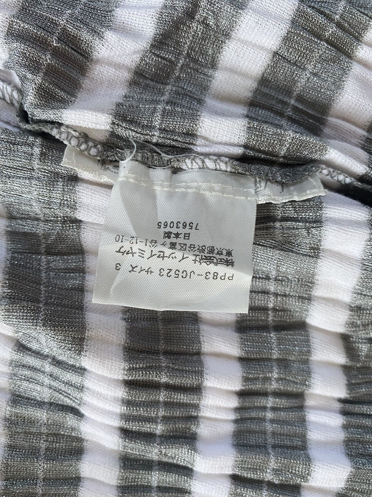 Pleats Please Issey Miyake Vintage Issey Miyake Pleats Please Striped Hoodie Jacket Size M / US 6-8 / IT 42-44 - 11 Thumbnail