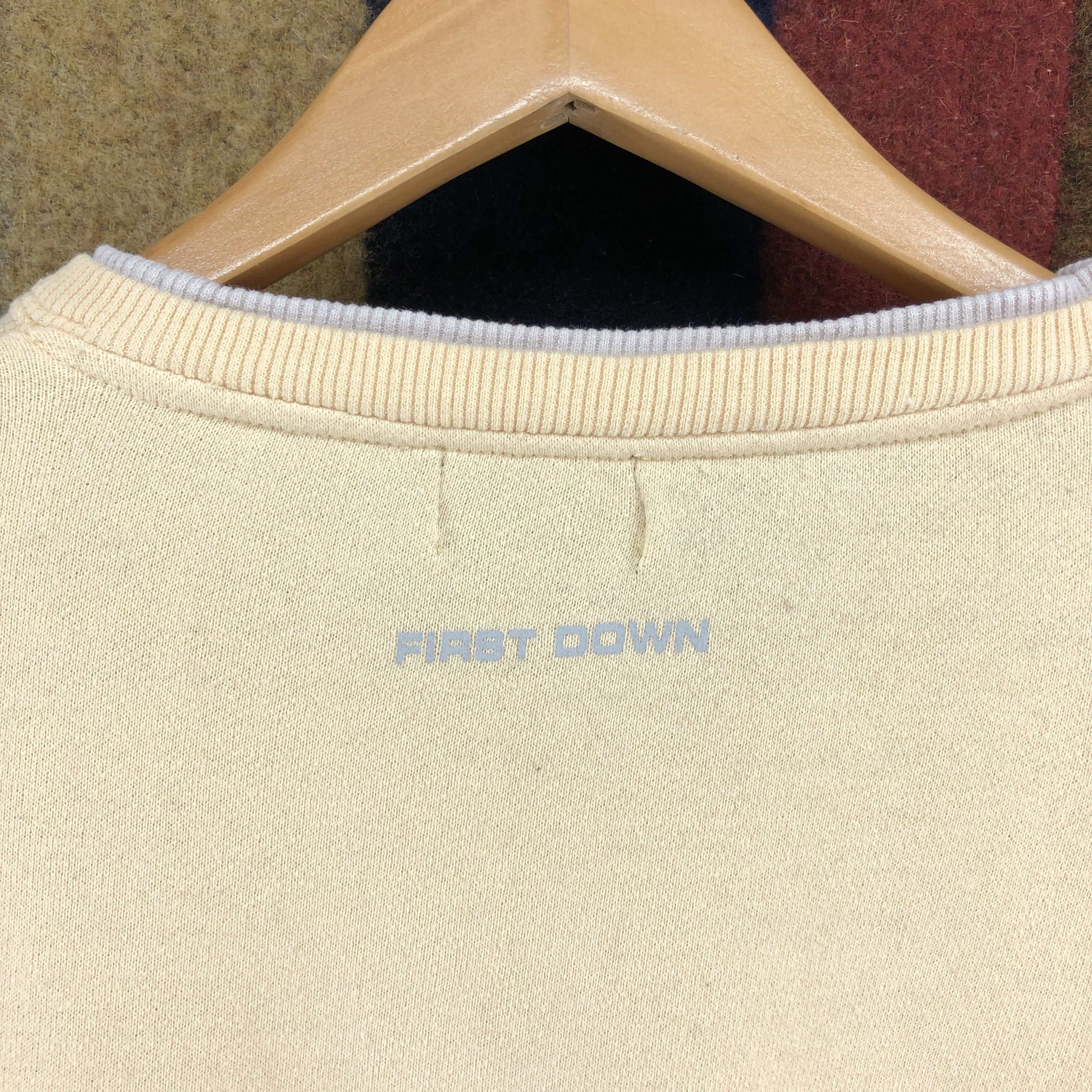 Other FIRST DOWN Crew Neck Sweatshirt #0237/K Size US XXL / EU 58 / 5 - 8 Thumbnail