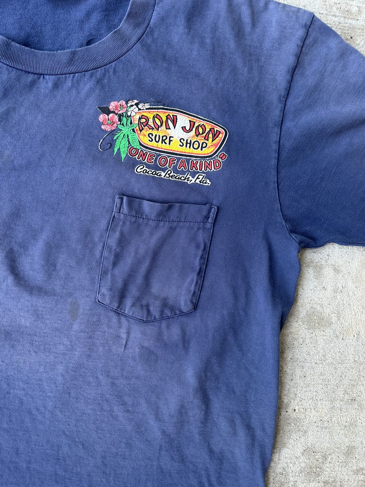 Ron Jon Surf Shop Sun-Faded 90s Single Stitch Graphic Ron Jon Tee Shirt Size US L / EU 52-54 / 3 - 5 Thumbnail